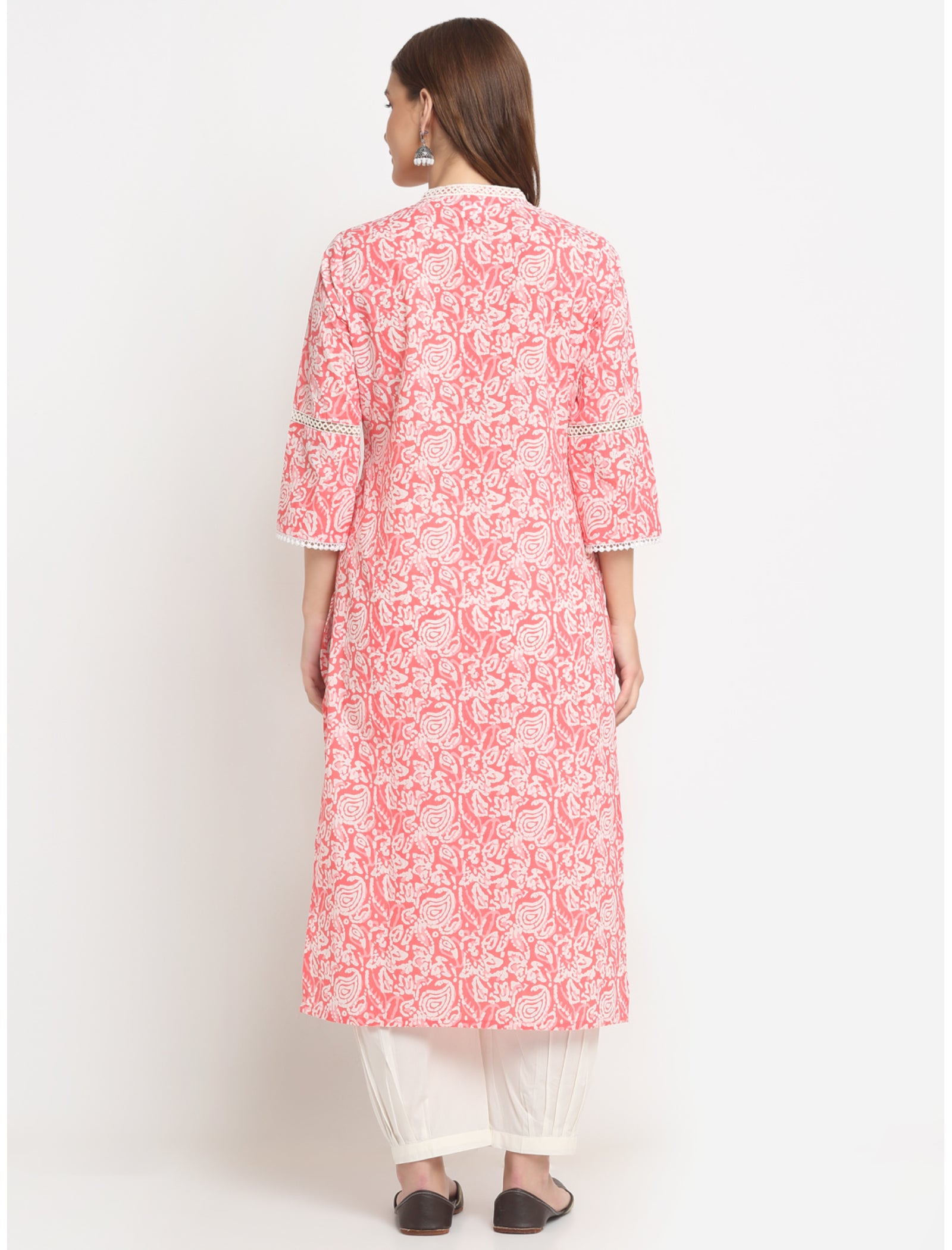 Maluka Women’s Pink/Green Cotton Ethnic Motifs Kurta with 3/4 Sleeve & Gotta Patti Work