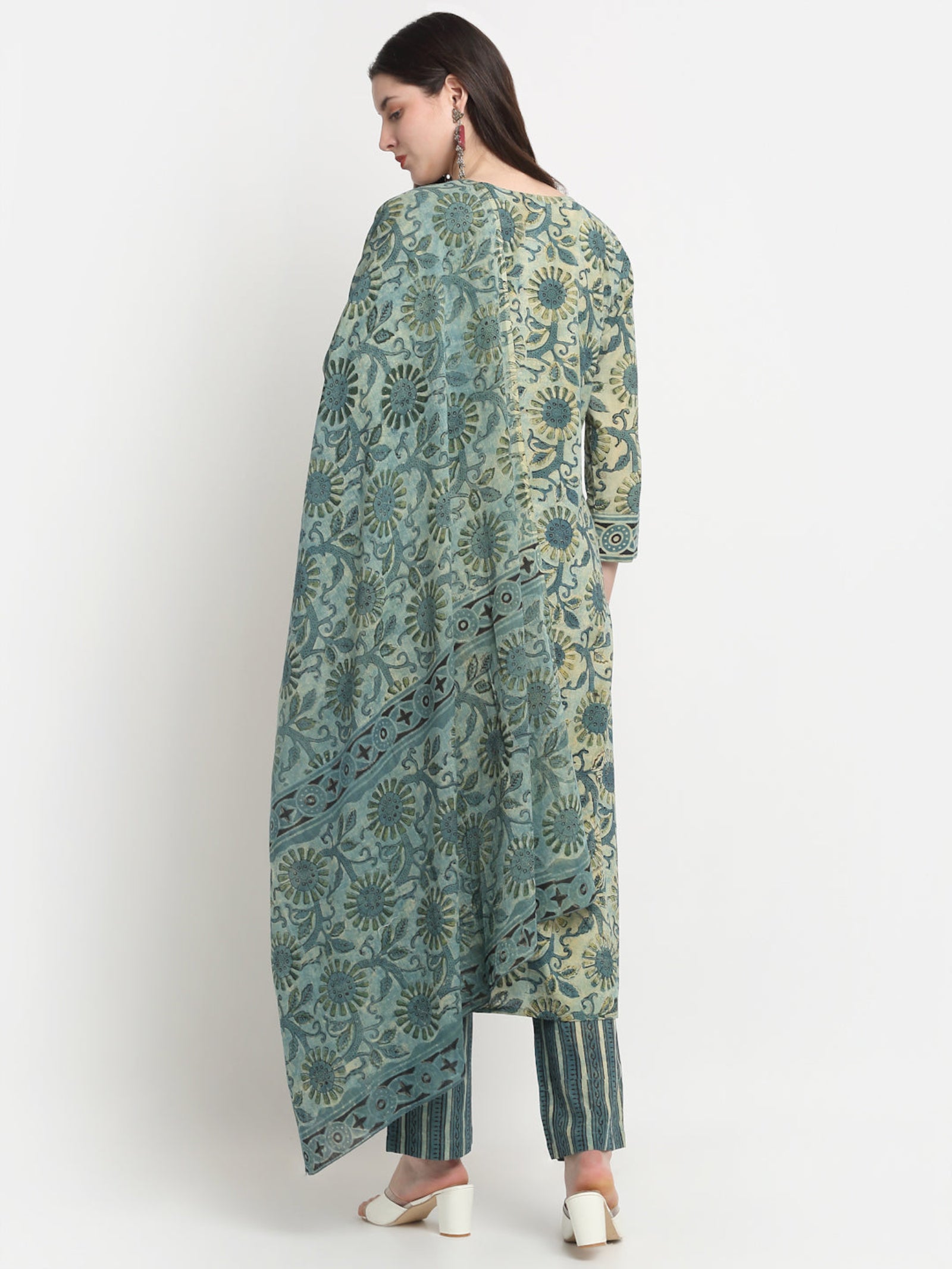 Maluka Women Cotton Green Hand Block Floral Printed Kurta Set