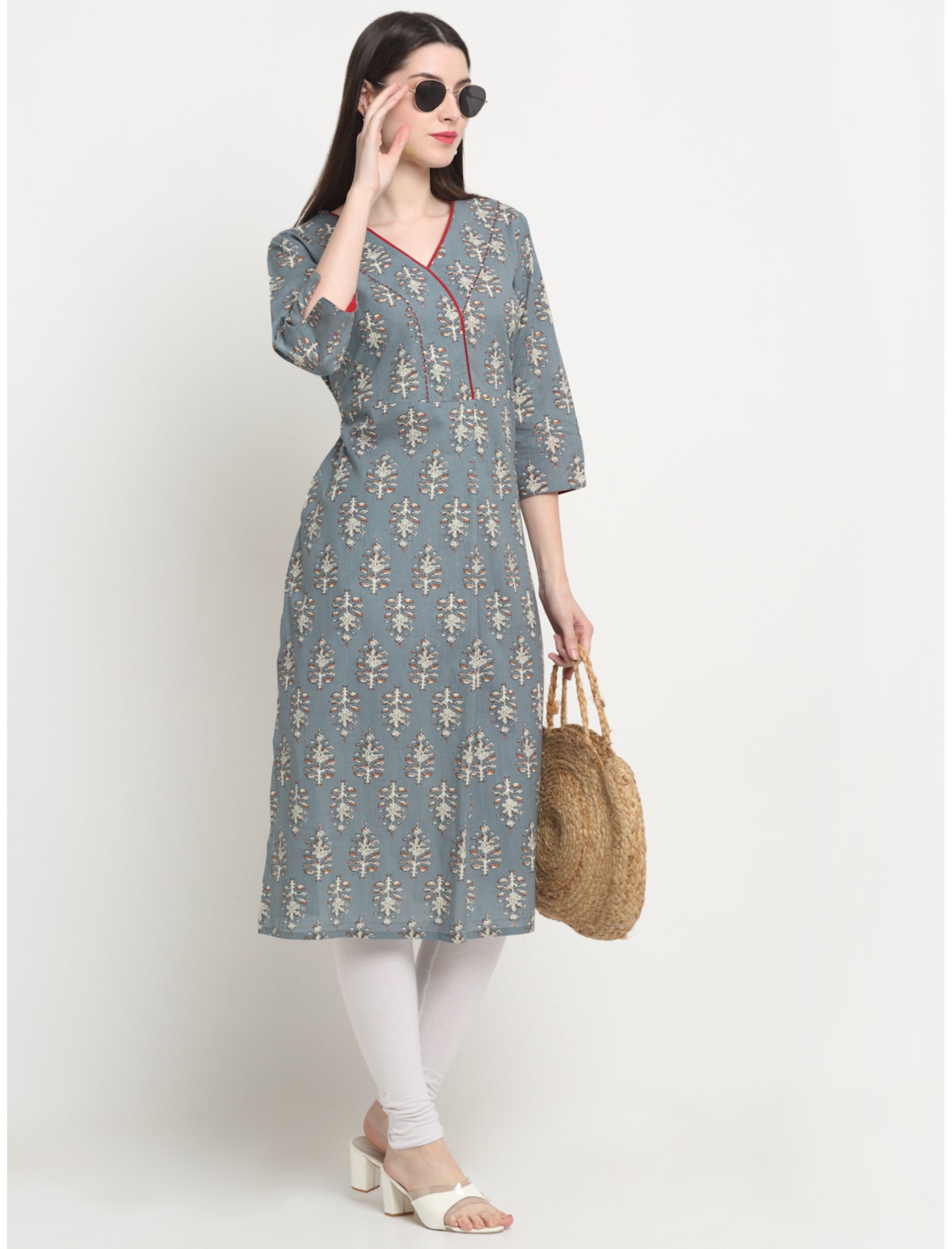 Maluka Women’s Grey/Green Cotton Floral Print Kurta with 3/4 Sleeve & Tagai Work