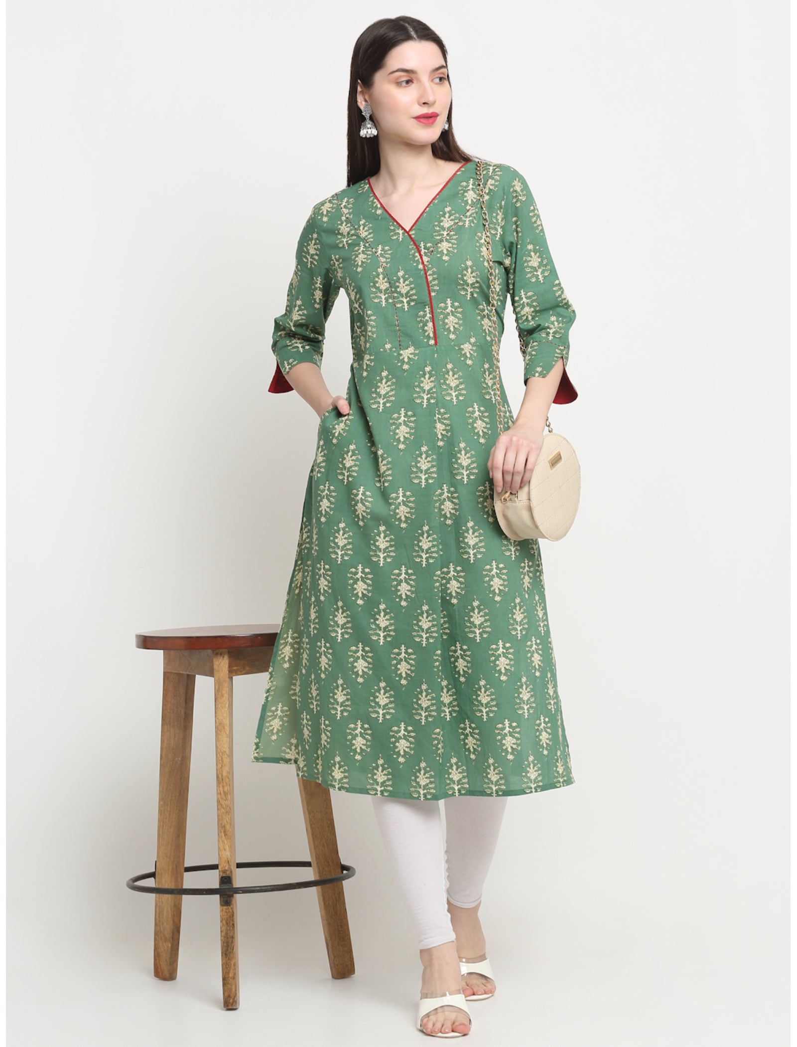 Maluka Women’s Grey/Green Cotton Floral Print Kurta with 3/4 Sleeve & Tagai Work
