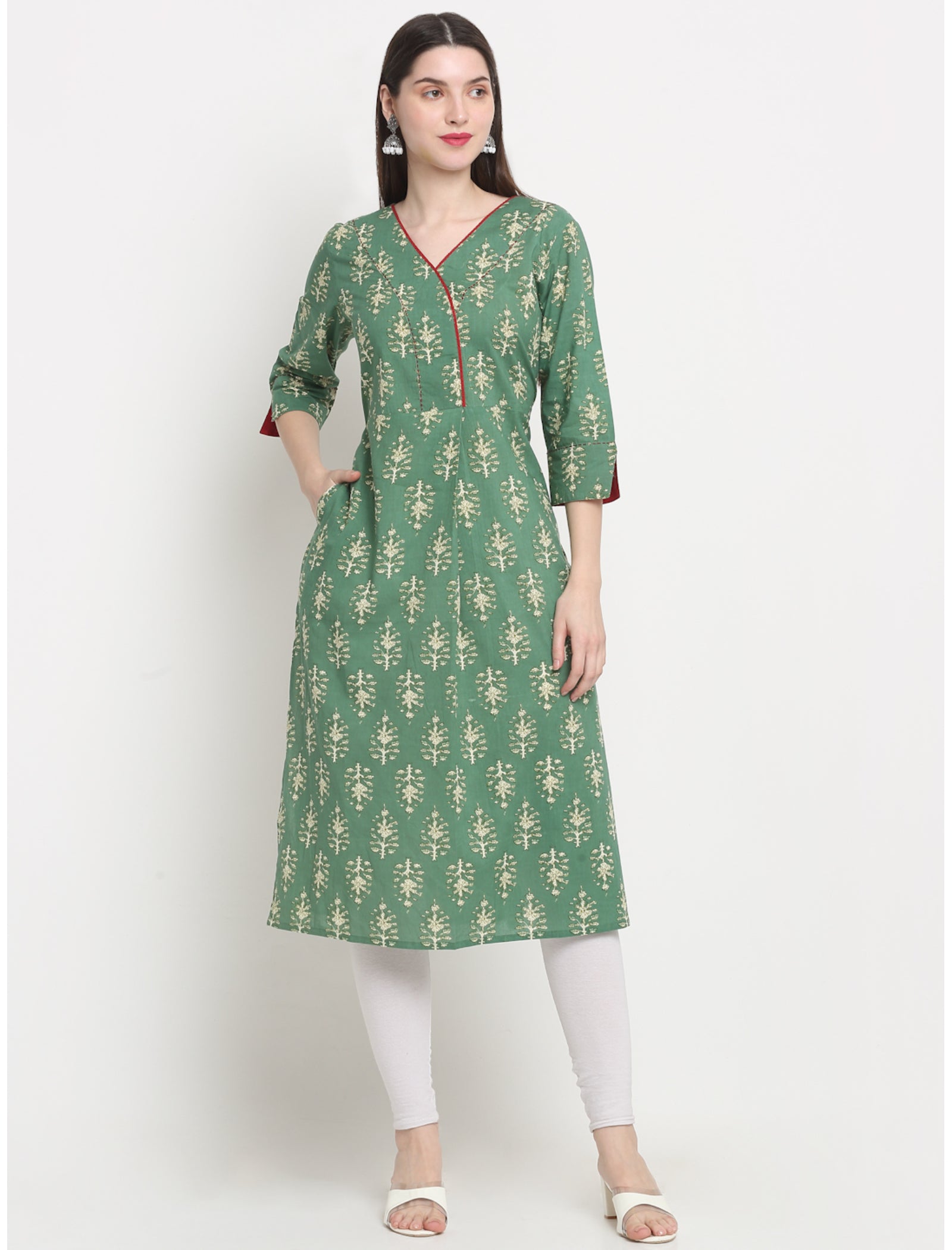 Maluka Women’s Grey/Green Cotton Floral Print Kurta with 3/4 Sleeve & Tagai Work