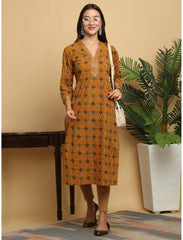 Maluka Women Cotton Printed Straight Kurta