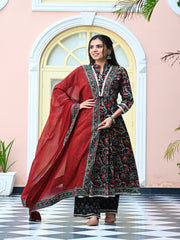 Maluka Women Cotton Black Hand Block Floral Printed Kurta set