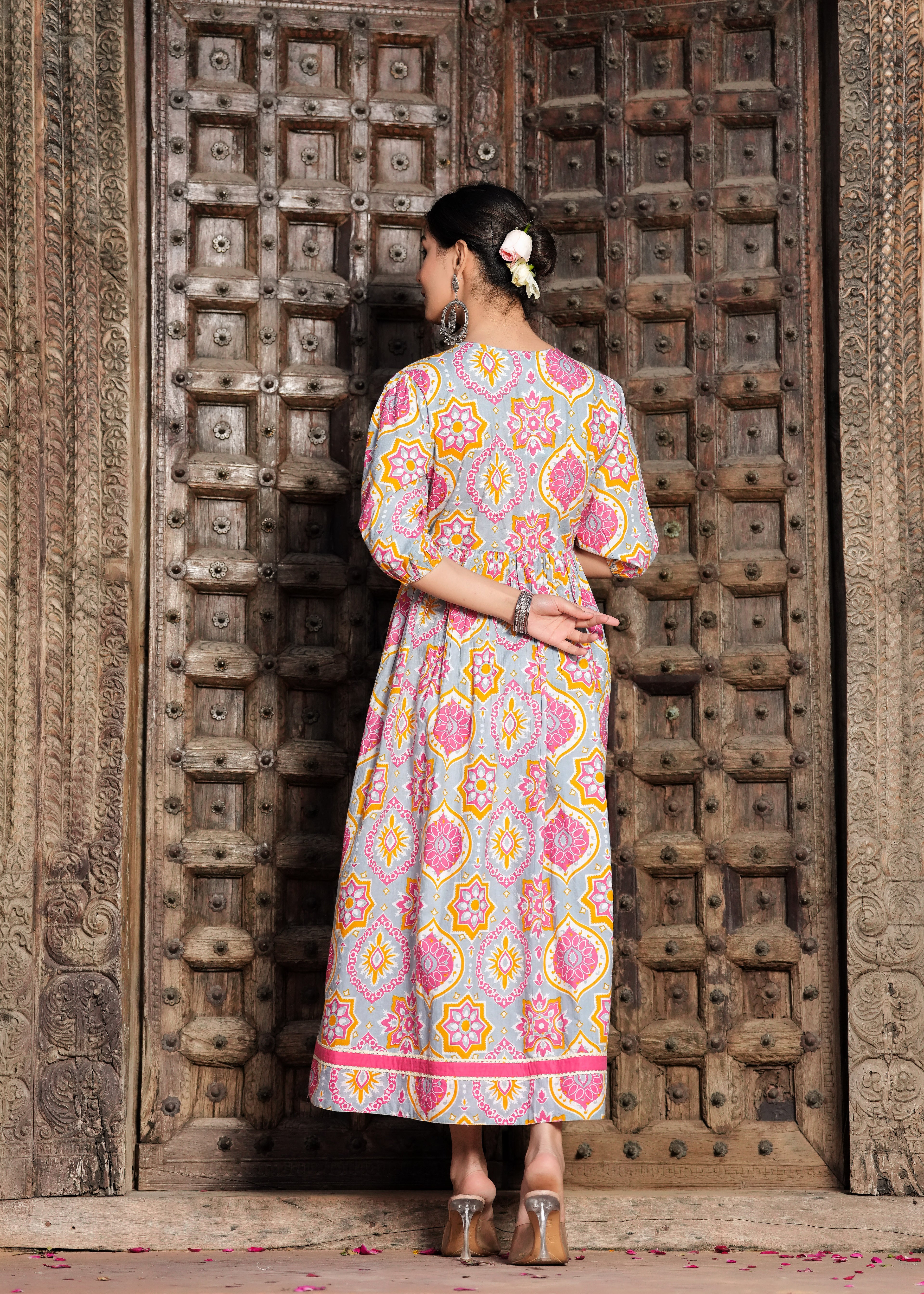 Maluka Women Cotton Floral Printed Kurta