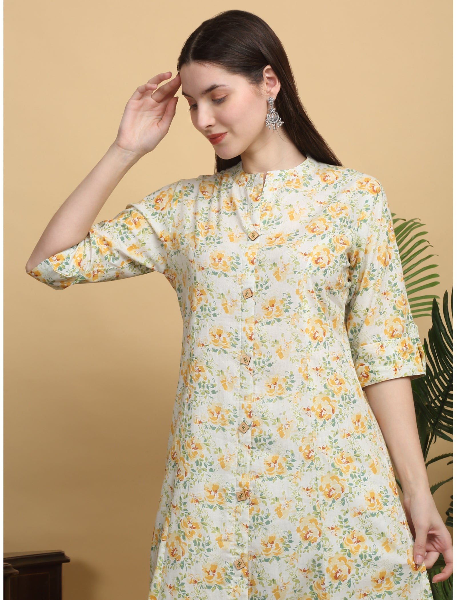 Maluka Women Cotton Floral Printed with Button Work Kurta