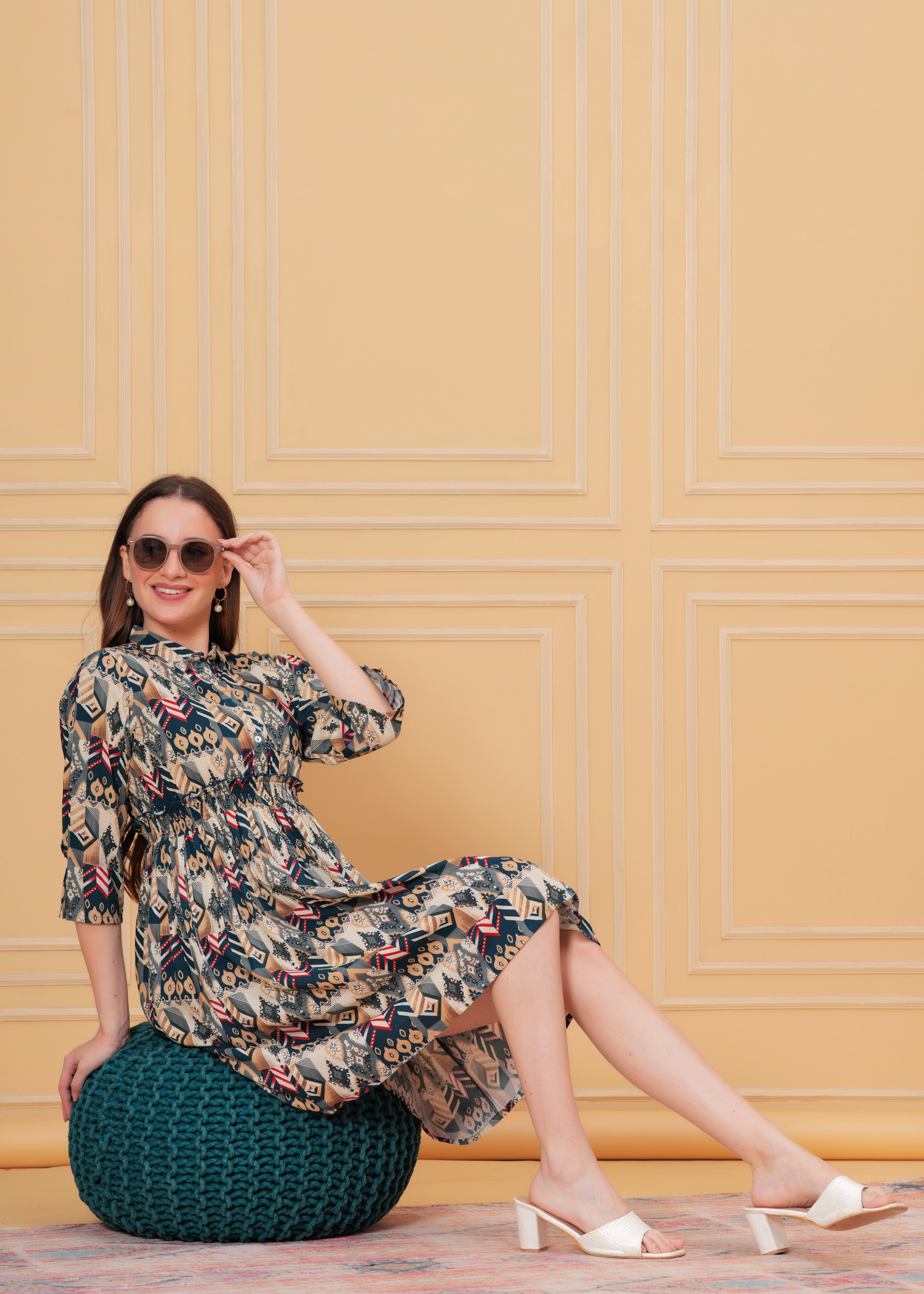 Maluka Women Rayon Foil Zig-zag Printed Women Tunic