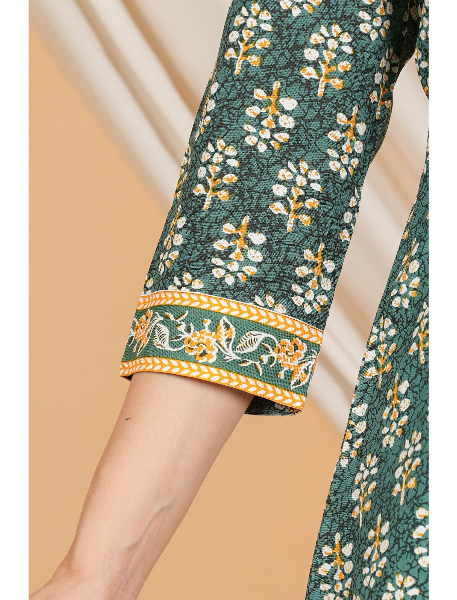 Maluka Women Rayon Floral Printed with Button and Tassel Straight Kurta