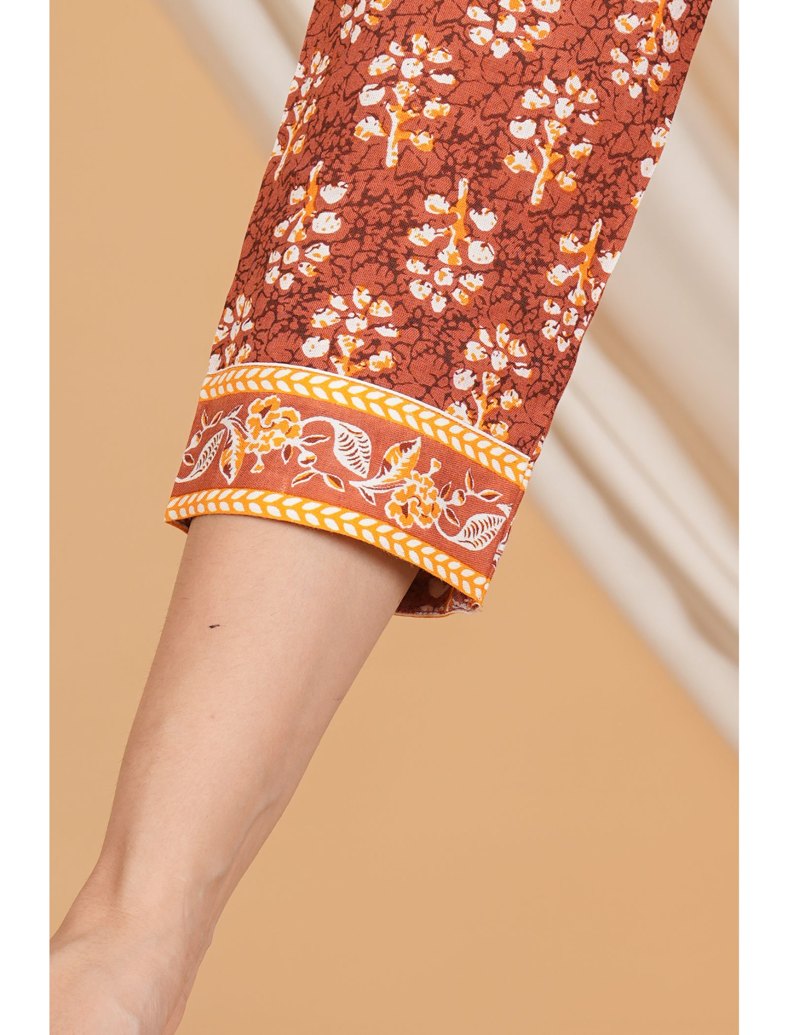 Maluka Women Rayon Floral Printed with Button and Tassel Straight Kurta