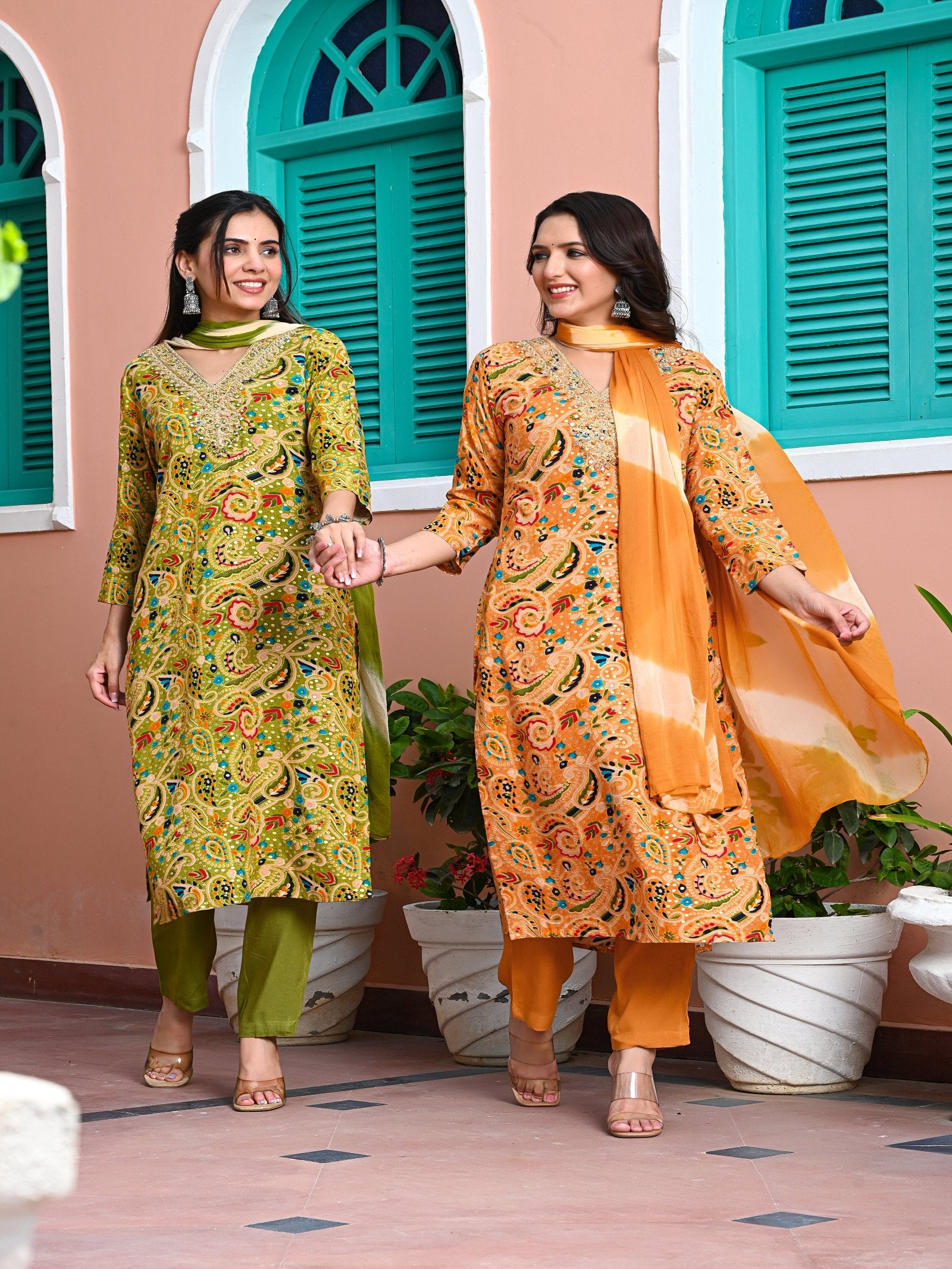 MALUKA WOMEN RAYON FOIL PRINTED KURTA PANT WITH DUPATTA SET