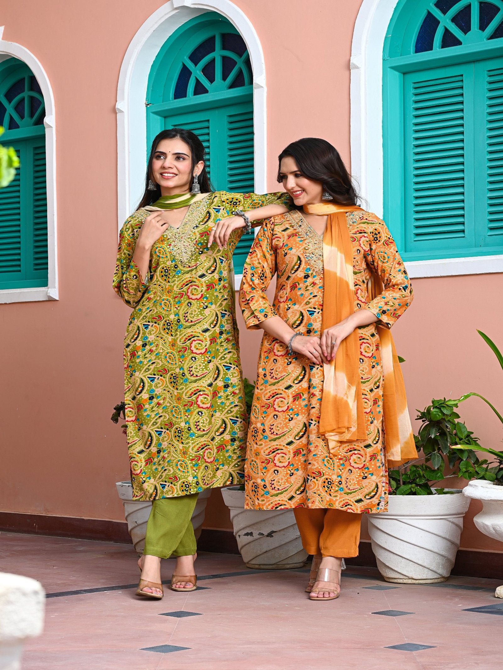 MALUKA WOMEN RAYON FOIL PRINTED KURTA PANT WITH DUPATTA SET