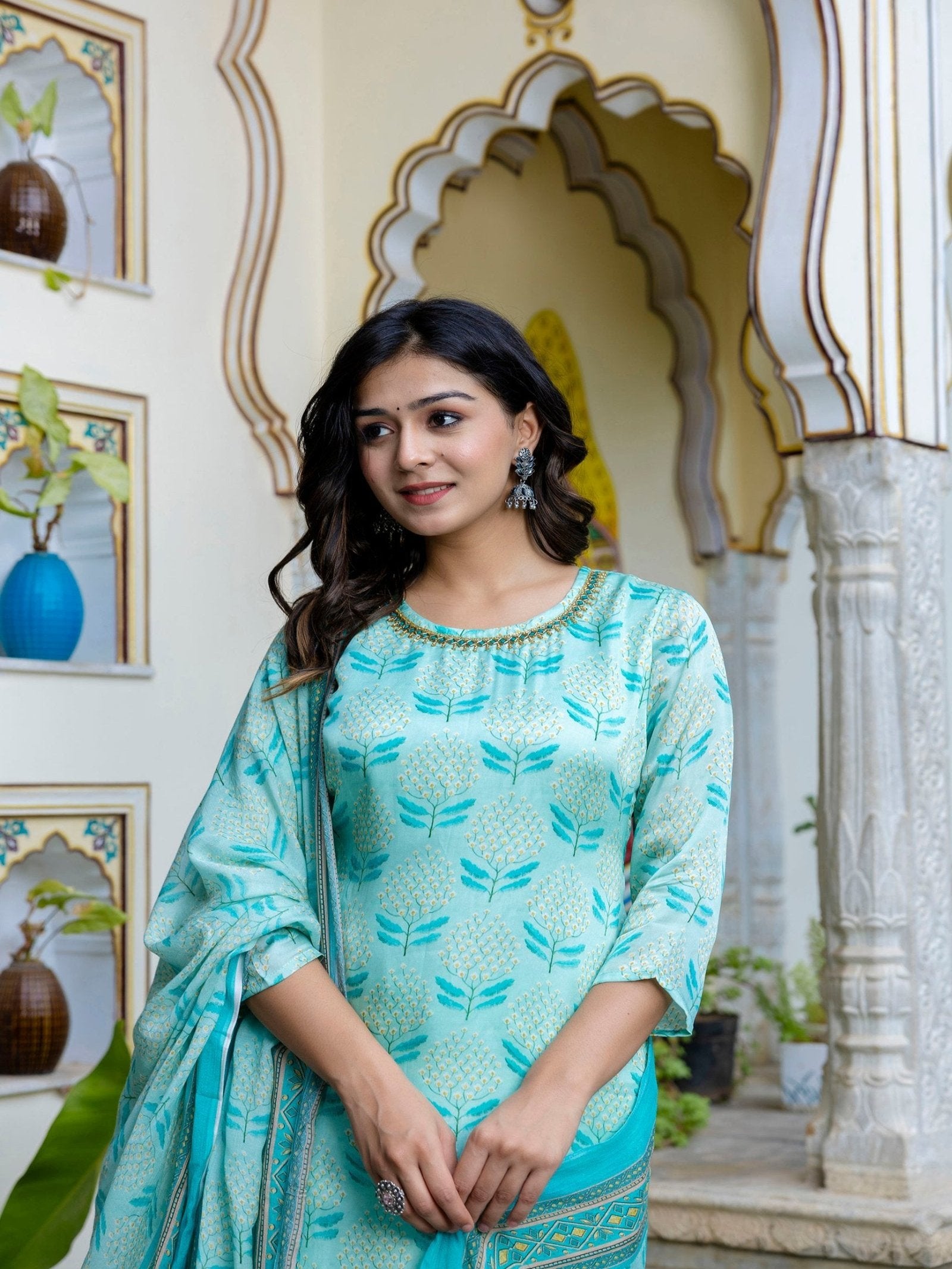 Maluka Women Digital Floral Organza on Embroidered Ethnic Set