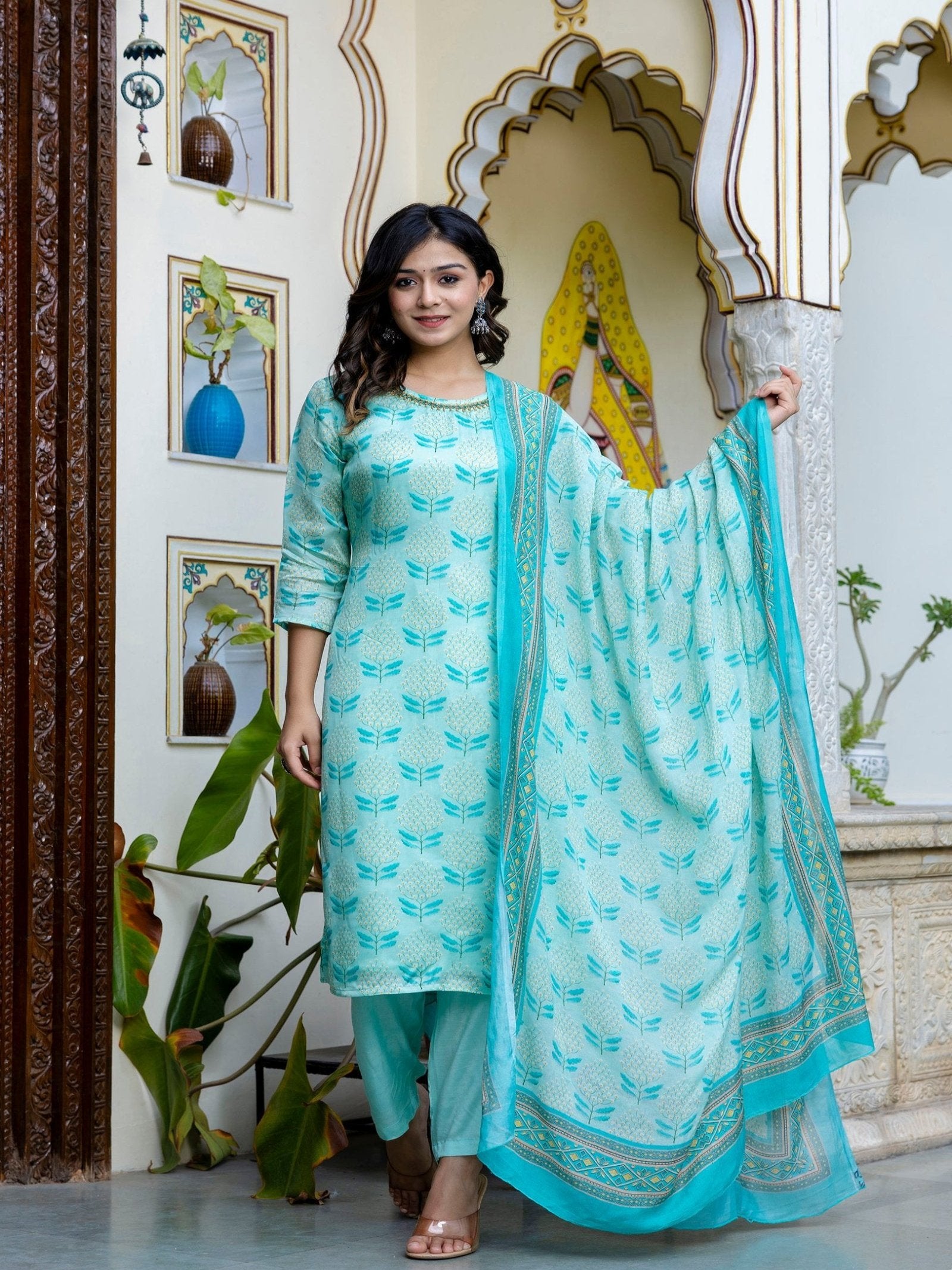 Maluka Women Digital Floral Organza on Embroidered Ethnic Set