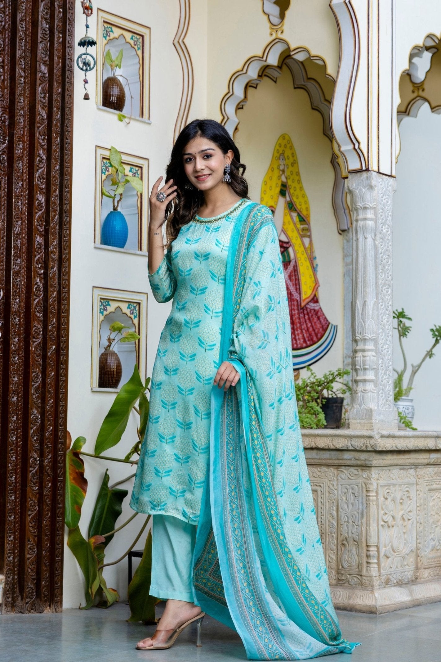 Maluka Women Digital Floral Organza on Embroidered Ethnic Set