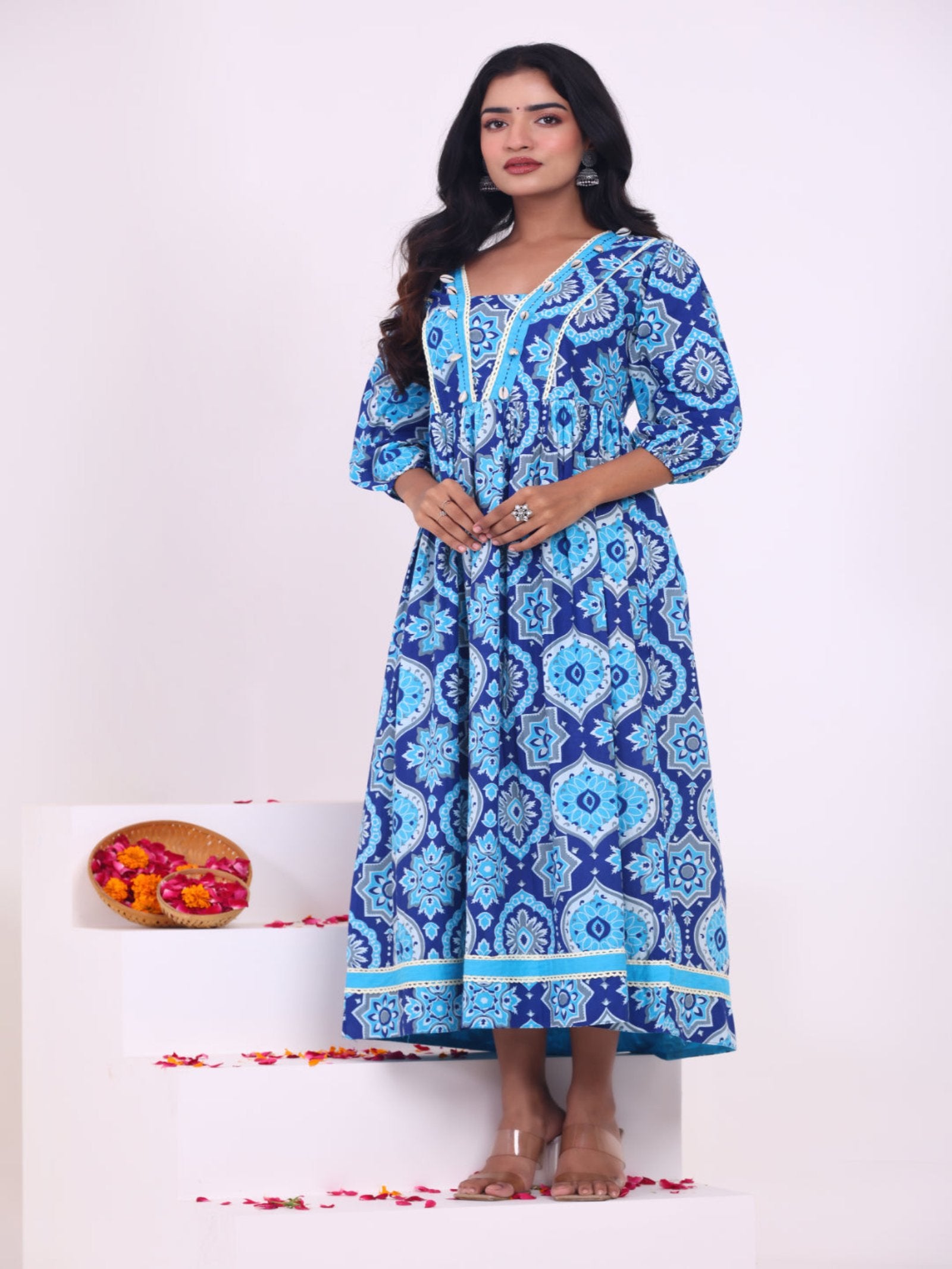 Maluka Women Cotton Floral Printed Kurta