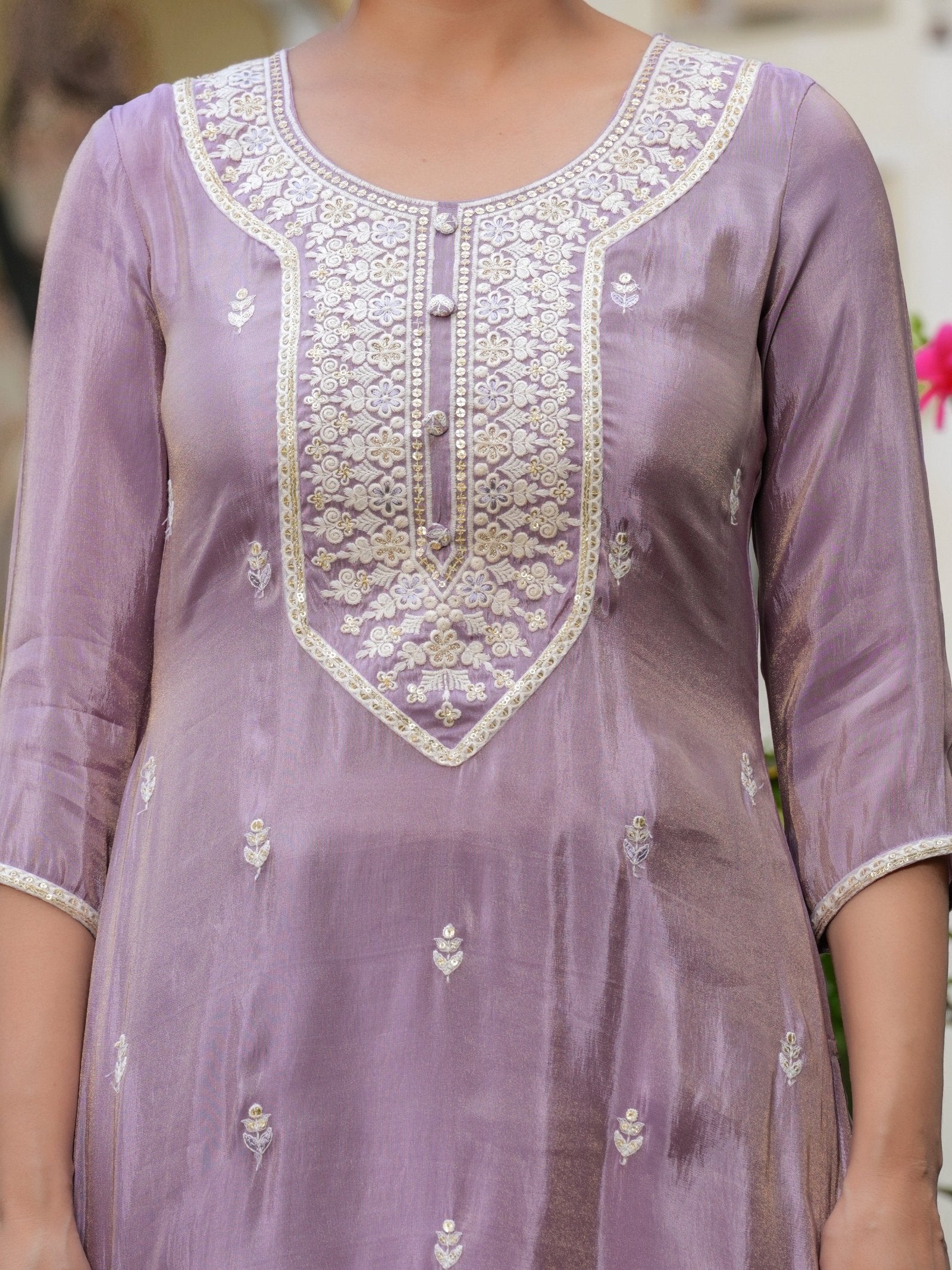 MALUKA WOMEN SHIMMER CREPE EMBROIDERED TISSUE KURTA SET