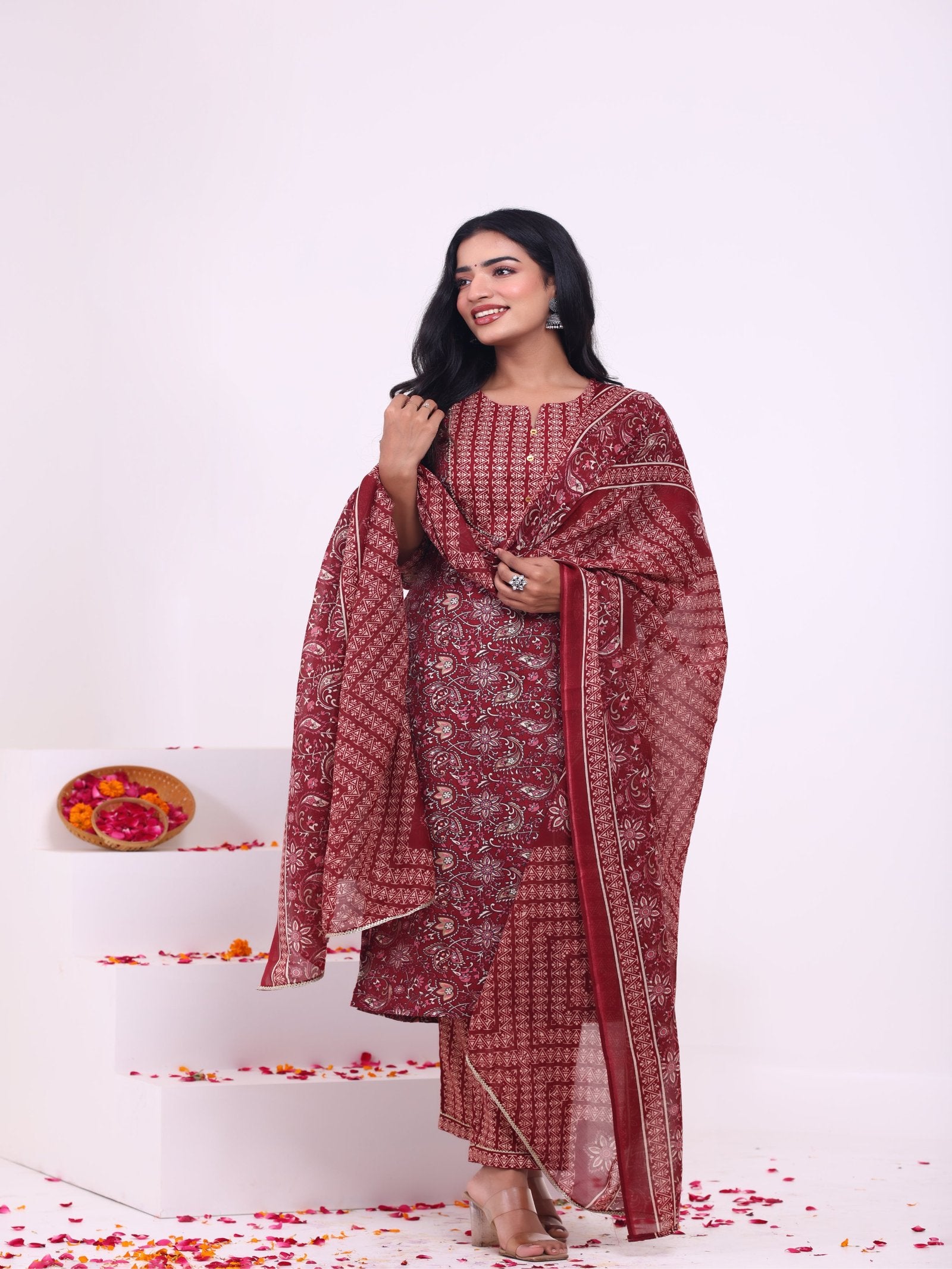 Maluka Women Rayon Capsule Froral Print with Mirror Work Kurta Pant with Dupatta Set