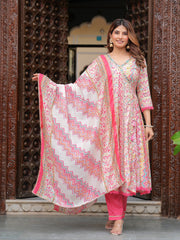 Maluka Women Modal Chanderi Foil Printed Gotta Patti & Sequins Work Kurta Set
