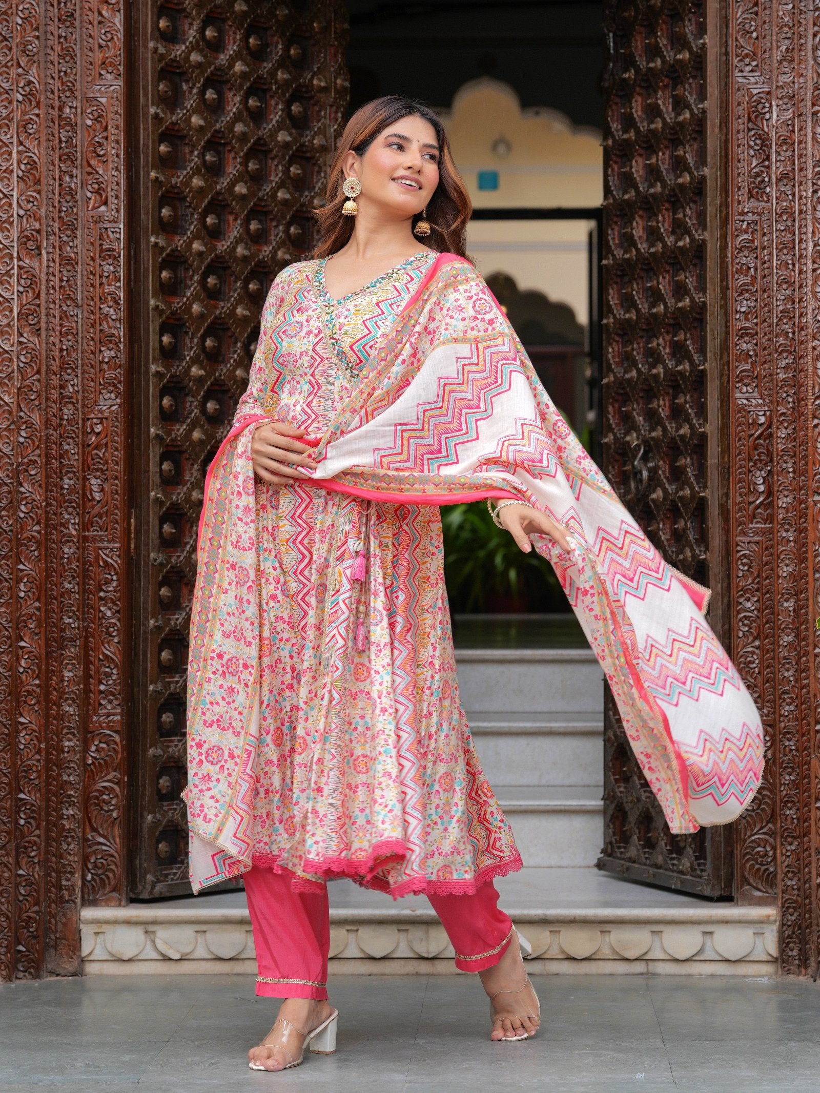 Maluka Women Modal Chanderi Foil Printed Gotta Patti & Sequins Work Kurta Set