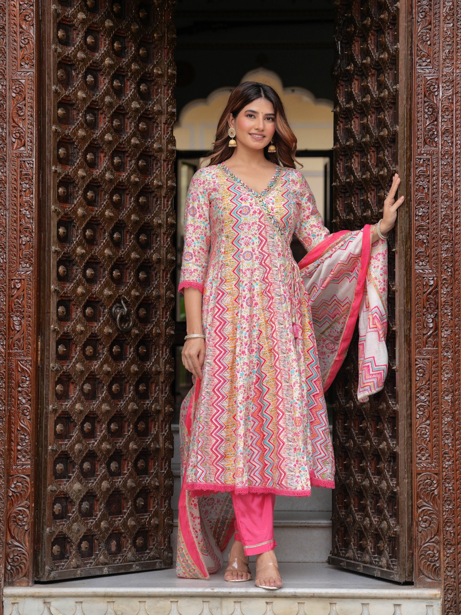Maluka Women Modal Chanderi Foil Printed Gotta Patti & Sequins Work Kurta Set