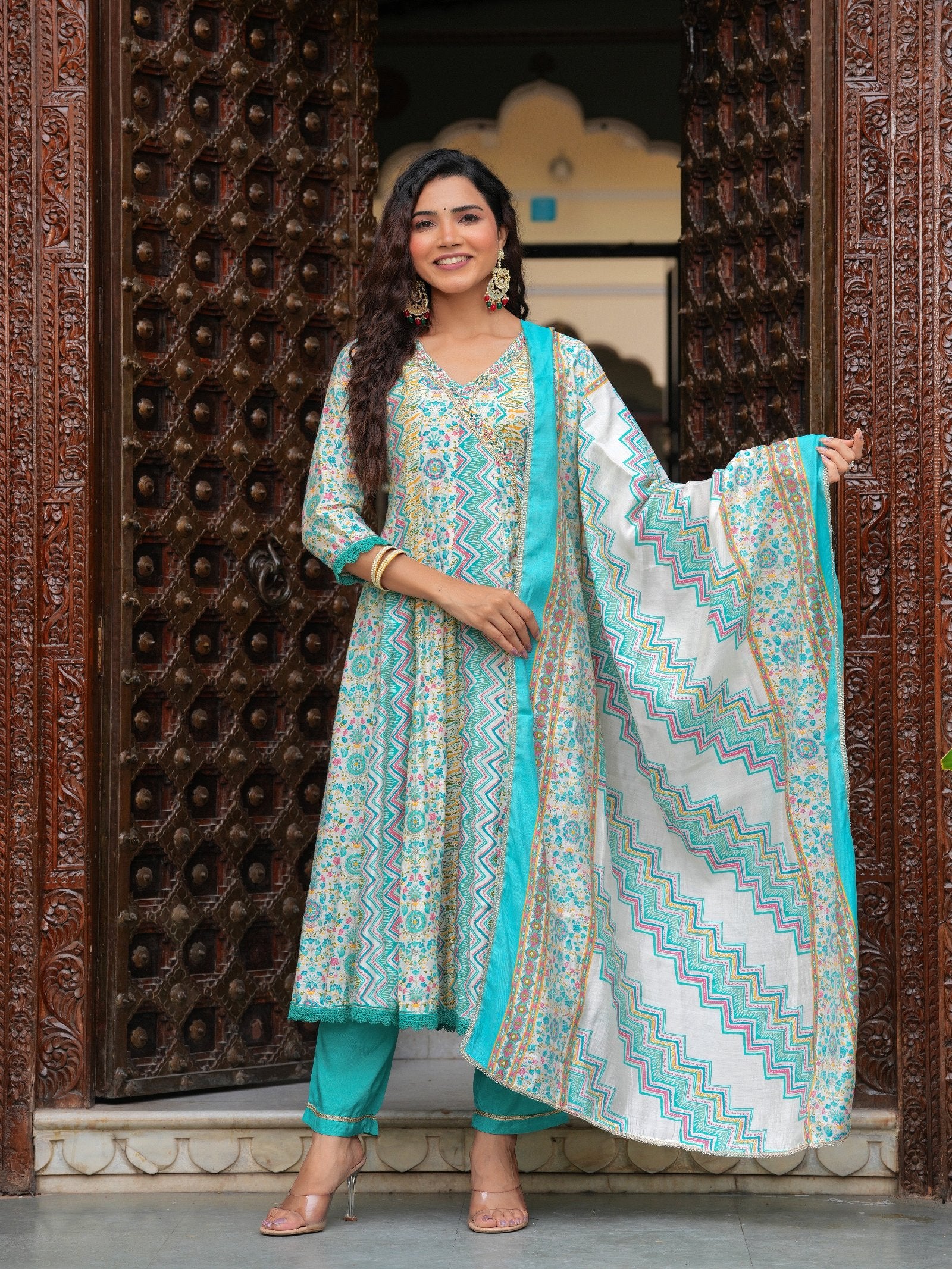 Maluka Women Modal Chanderi Foil Printed Gotta Patti & Sequins Work Kurta Set