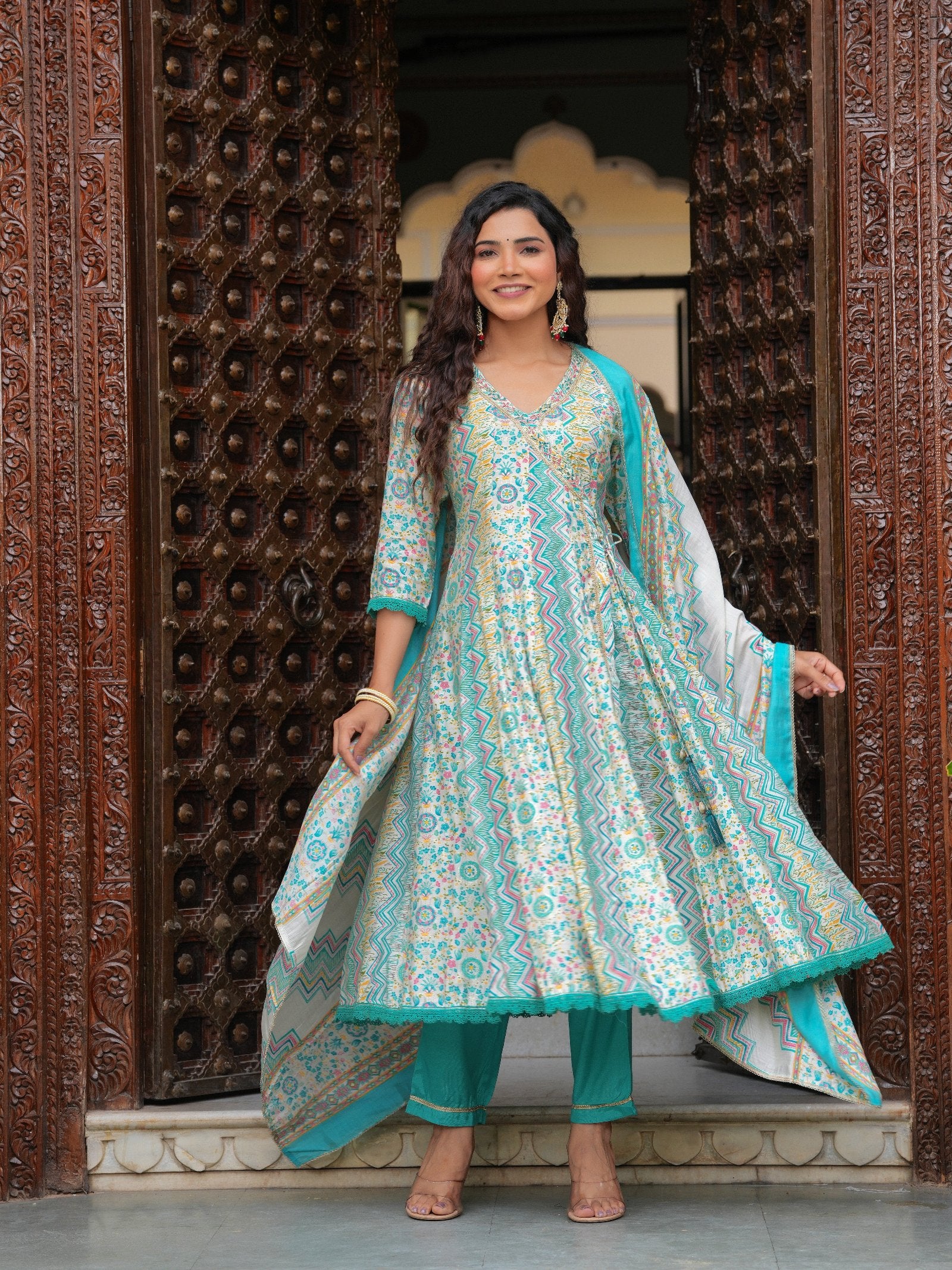 Maluka Women Modal Chanderi Foil Printed Gotta Patti & Sequins Work Kurta Set