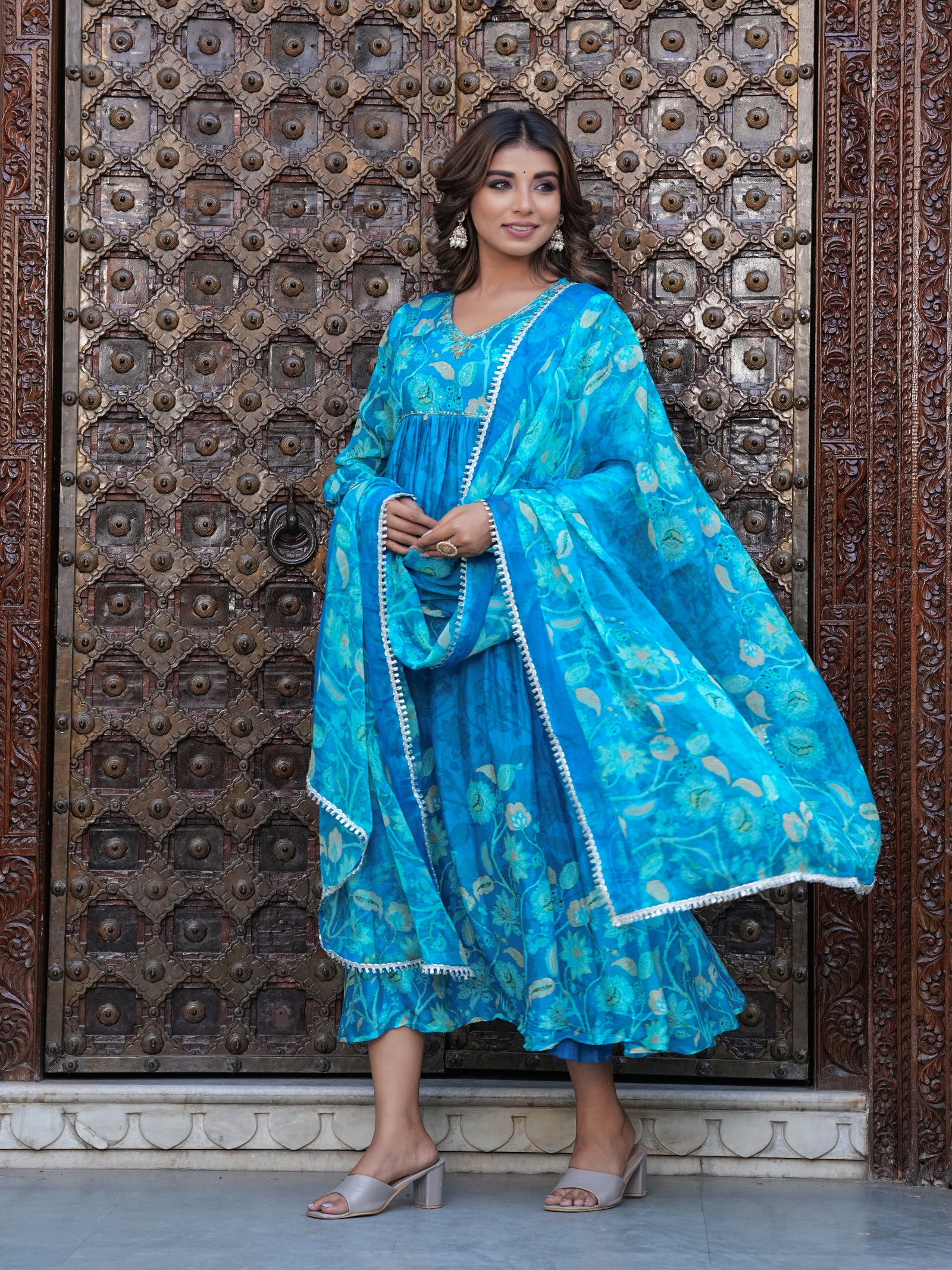 Maluka Women Blue Chinon Floral PrintedGown With Dupatta Set