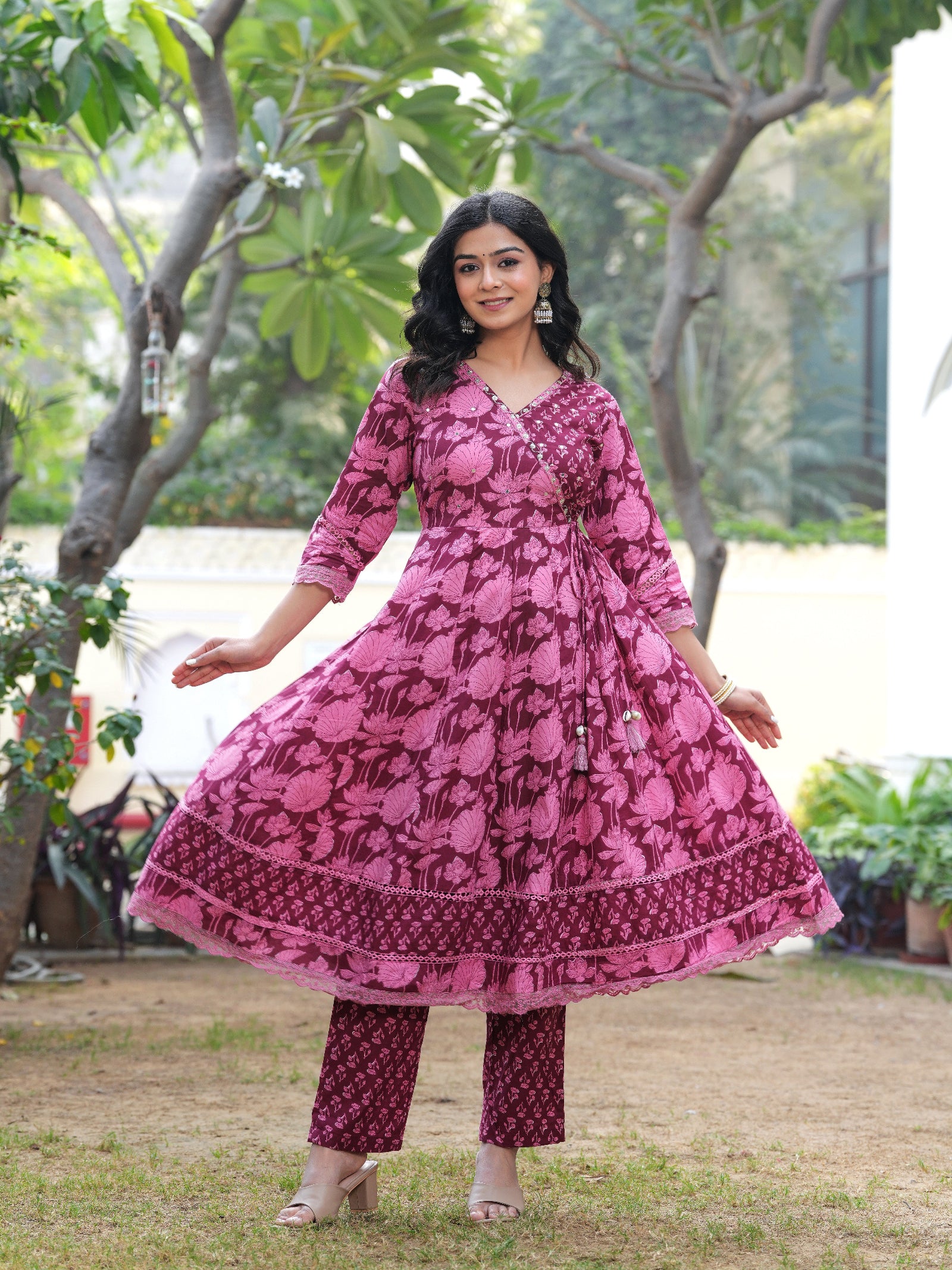 Maluka Women Cotton Floral Printed Kurta Pant With Dupatta Set