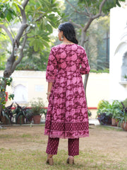 Maluka Women Cotton Floral Printed Kurta Pant With Dupatta Set