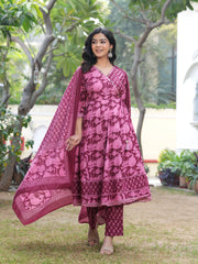Maluka Women Cotton Floral Printed Kurta Pant With Dupatta Set