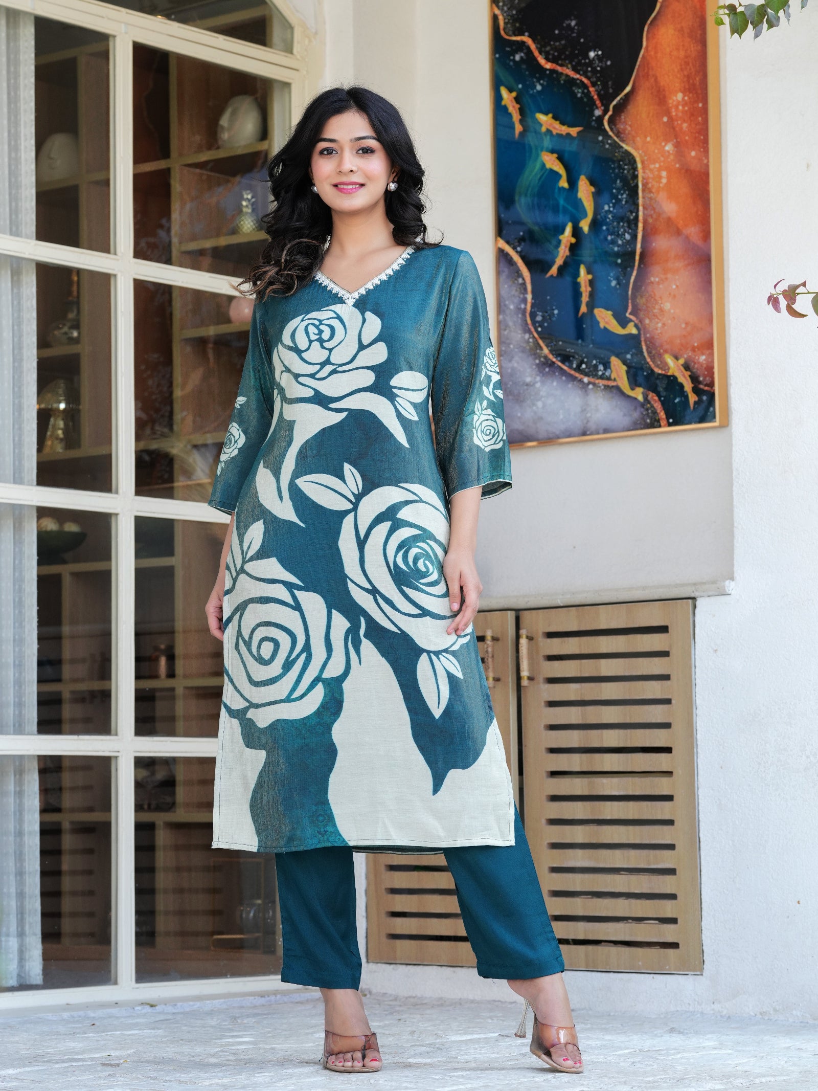 Maluka Women Teal Green Shimmer Maslin Digital Floral Printed Kurta Pant With Dupatta Set