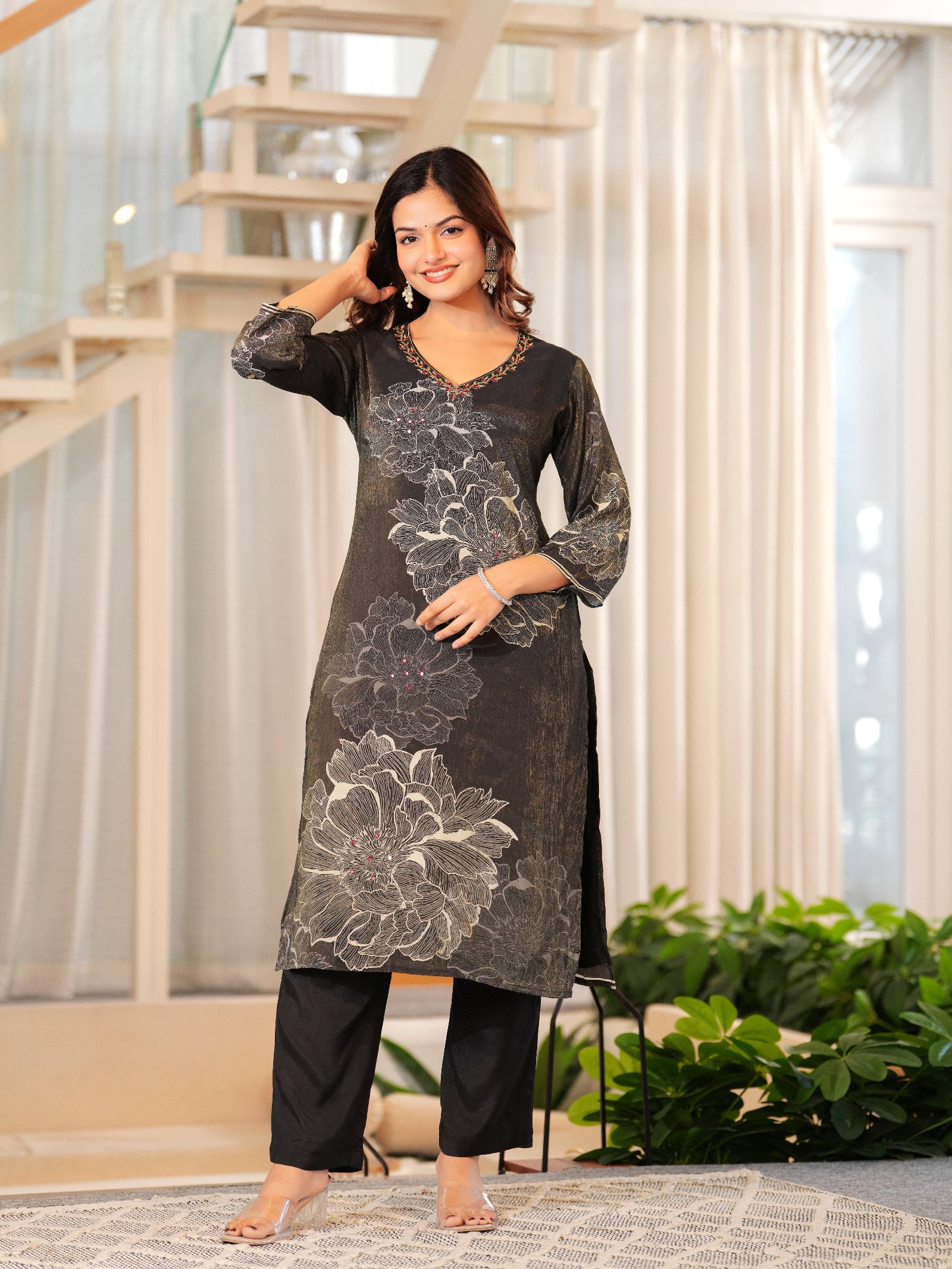 Maluka Women Brown Shimmer Maslin Digital Floral Printed Kurta Pant With Dupatta Set