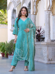 Maluka Women Shimmer Maslin Digital Printed Kurta Pant With Dupatta Set
