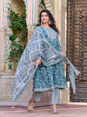 Maluka Women Cotton Floral Printed Kurta Pant With Dupatta Set