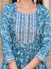 Maluka Women Cotton Floral Printed Kurta Pant With Dupatta Set
