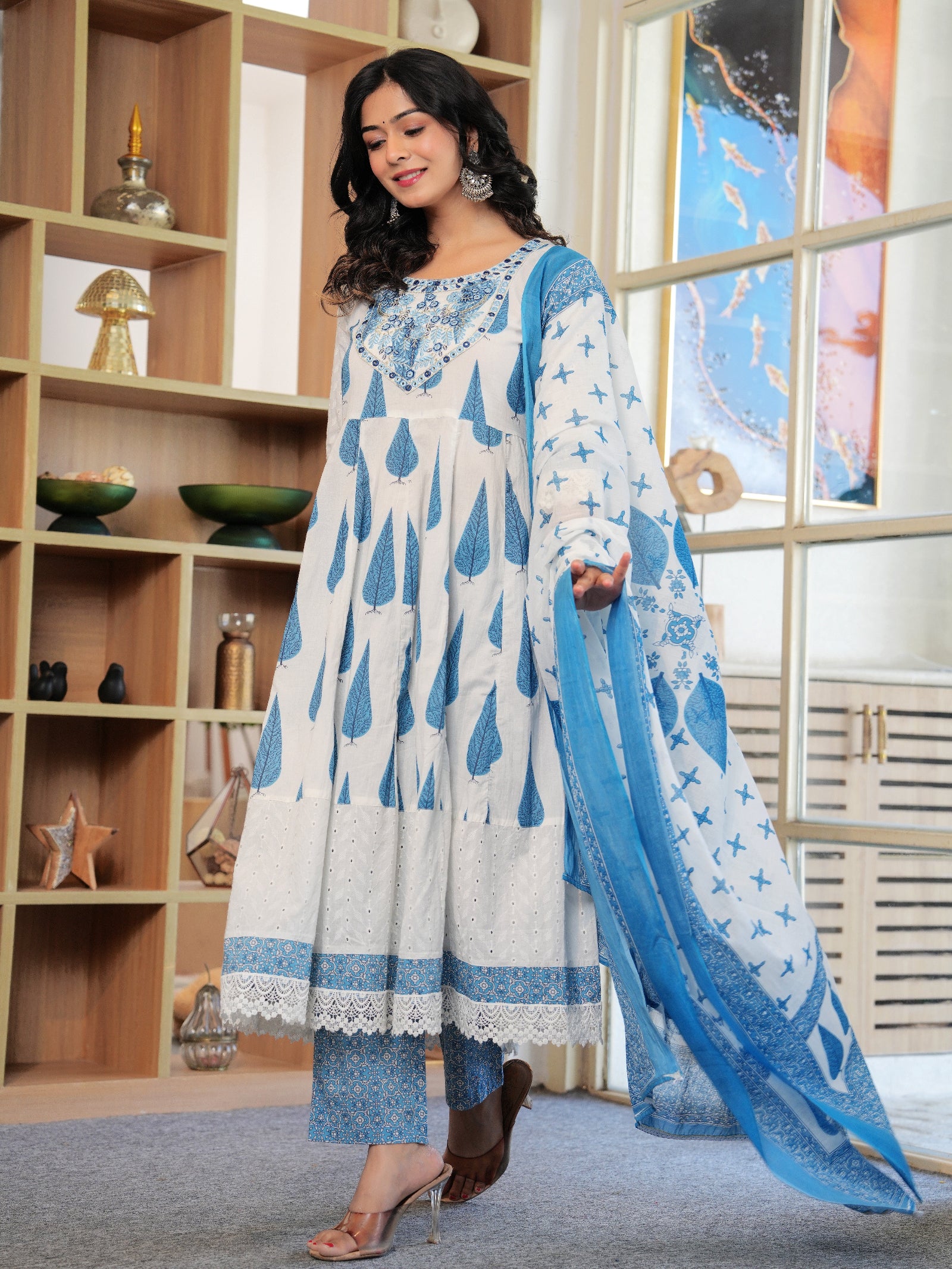 Maluka Women Blue Cotton Printed Kurta Pant Dupatta Set