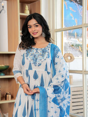 Maluka Women Blue Cotton Printed Kurta Pant Dupatta Set