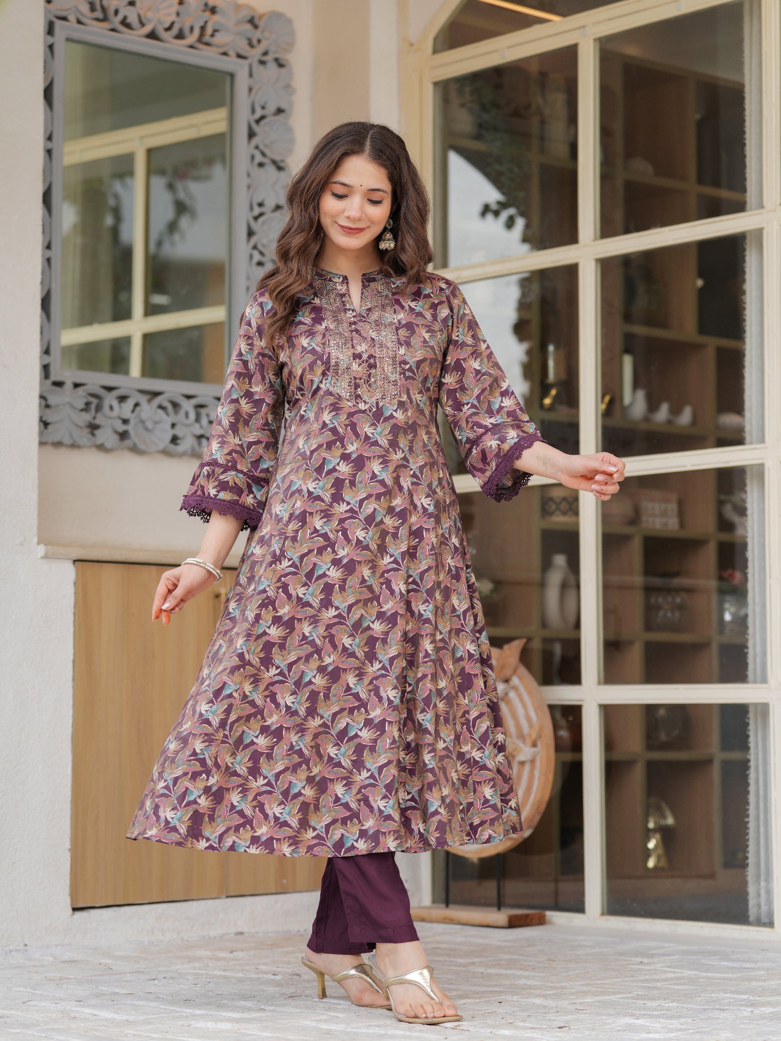 Maluka Women Wine Modal Chanderi Foil Kurta Pant Dupatta Set