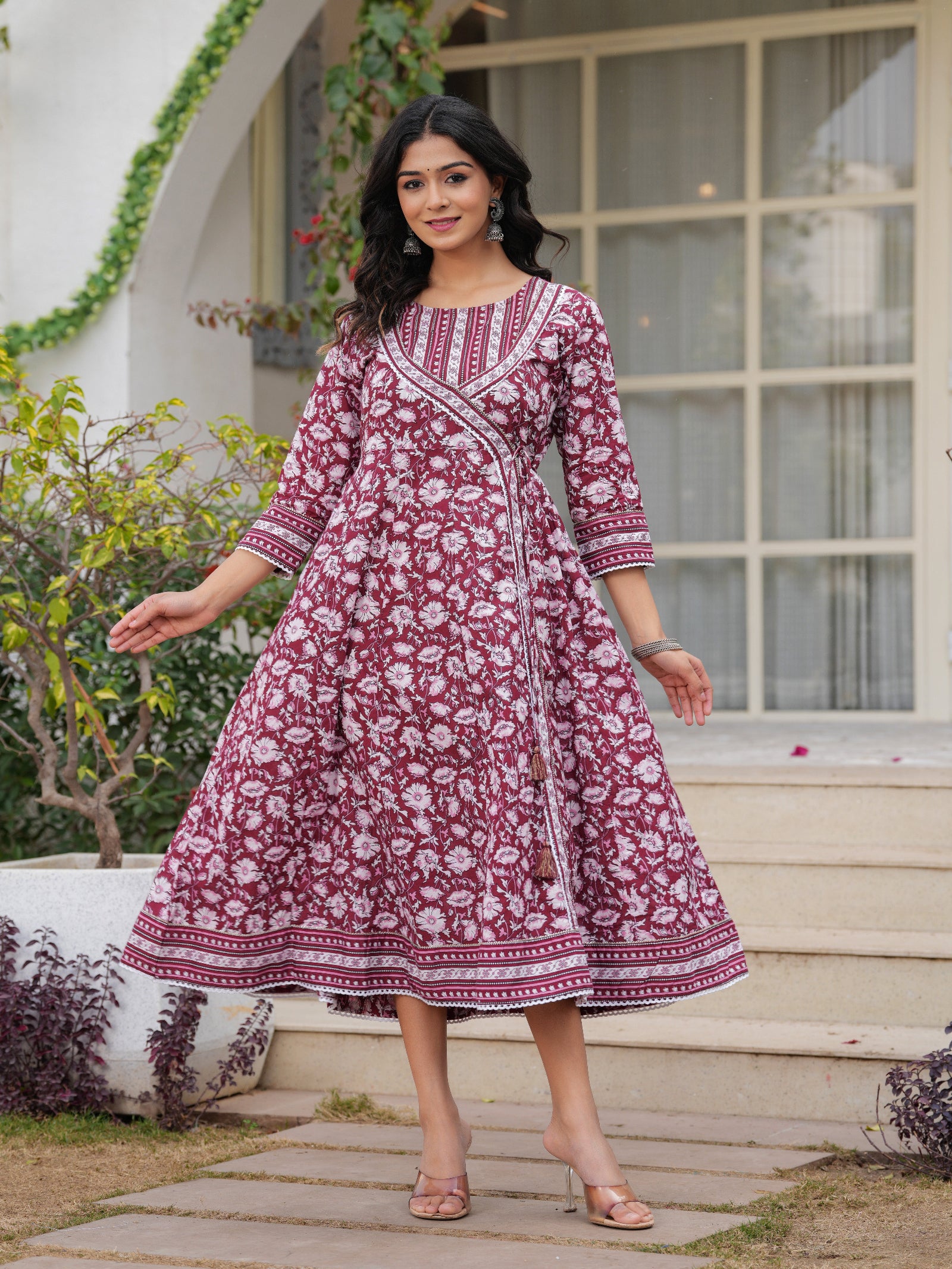 Maluka Women Maroon Cotton Floral Printed Kurta Pant Dupatta Set