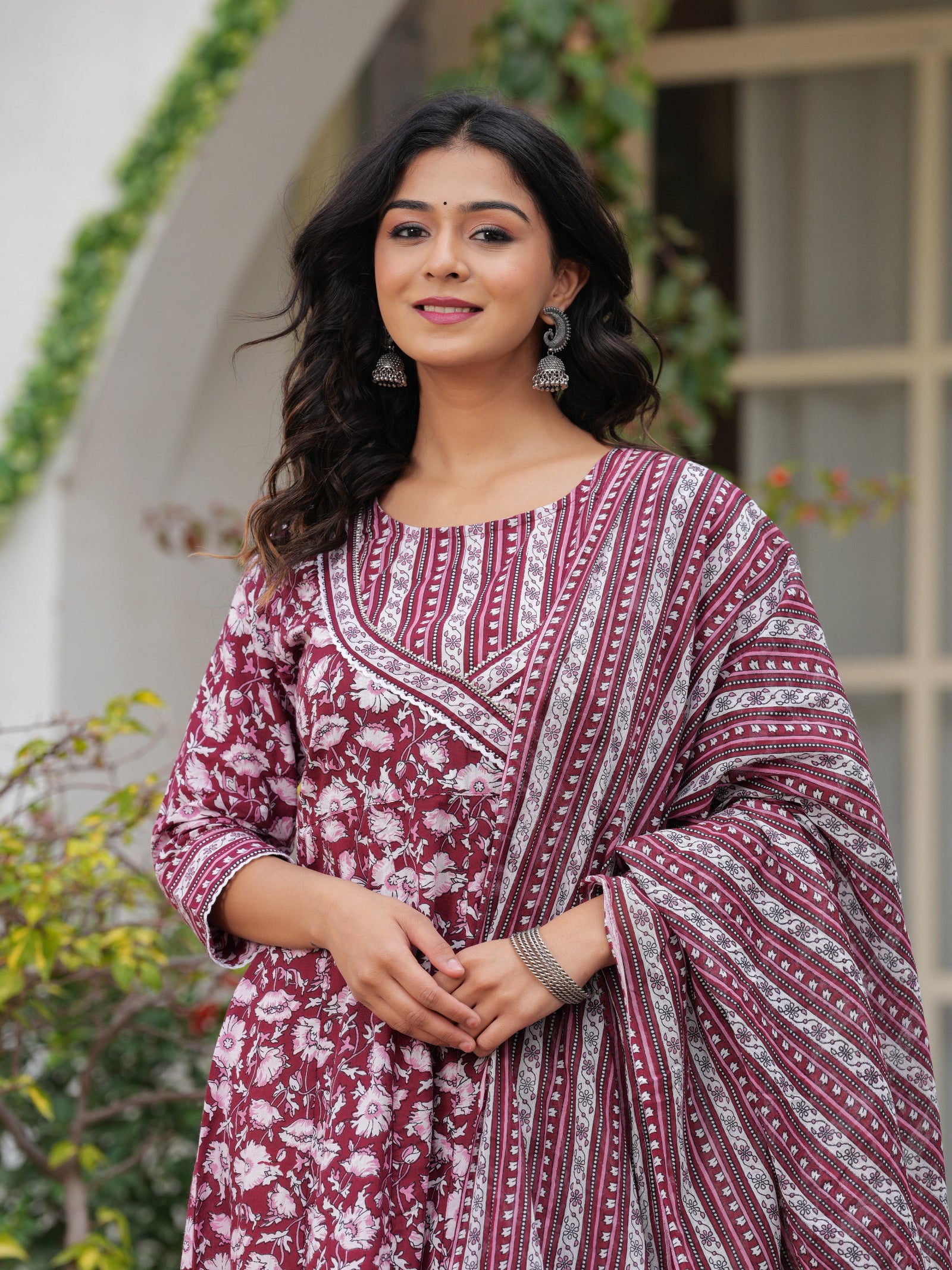 Maluka Women Maroon Cotton Floral Printed Kurta Pant Dupatta Set