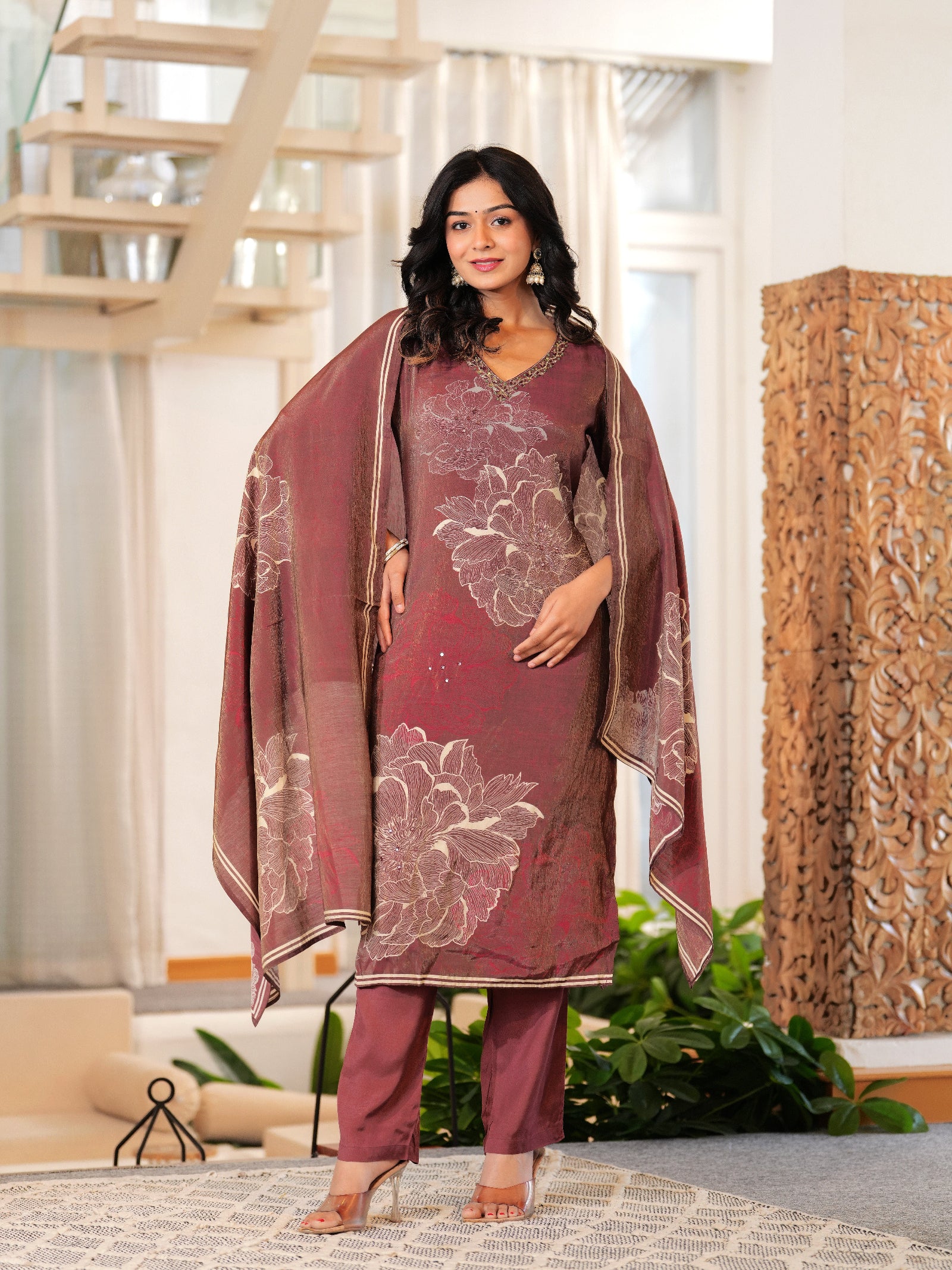 Maluka Women Rose Gold Shimmer Maslin Digital Floral Print Kurta Pant Dupatta Set