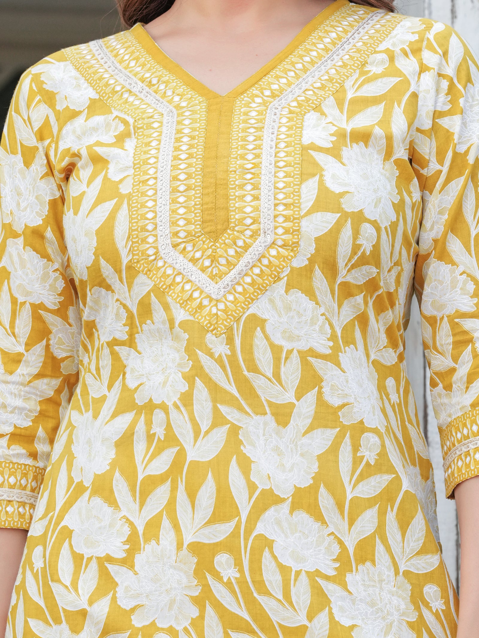 Maluka Women’s Purple, Yellow, Grey & Pink Straight Kurta Set with Dupatta