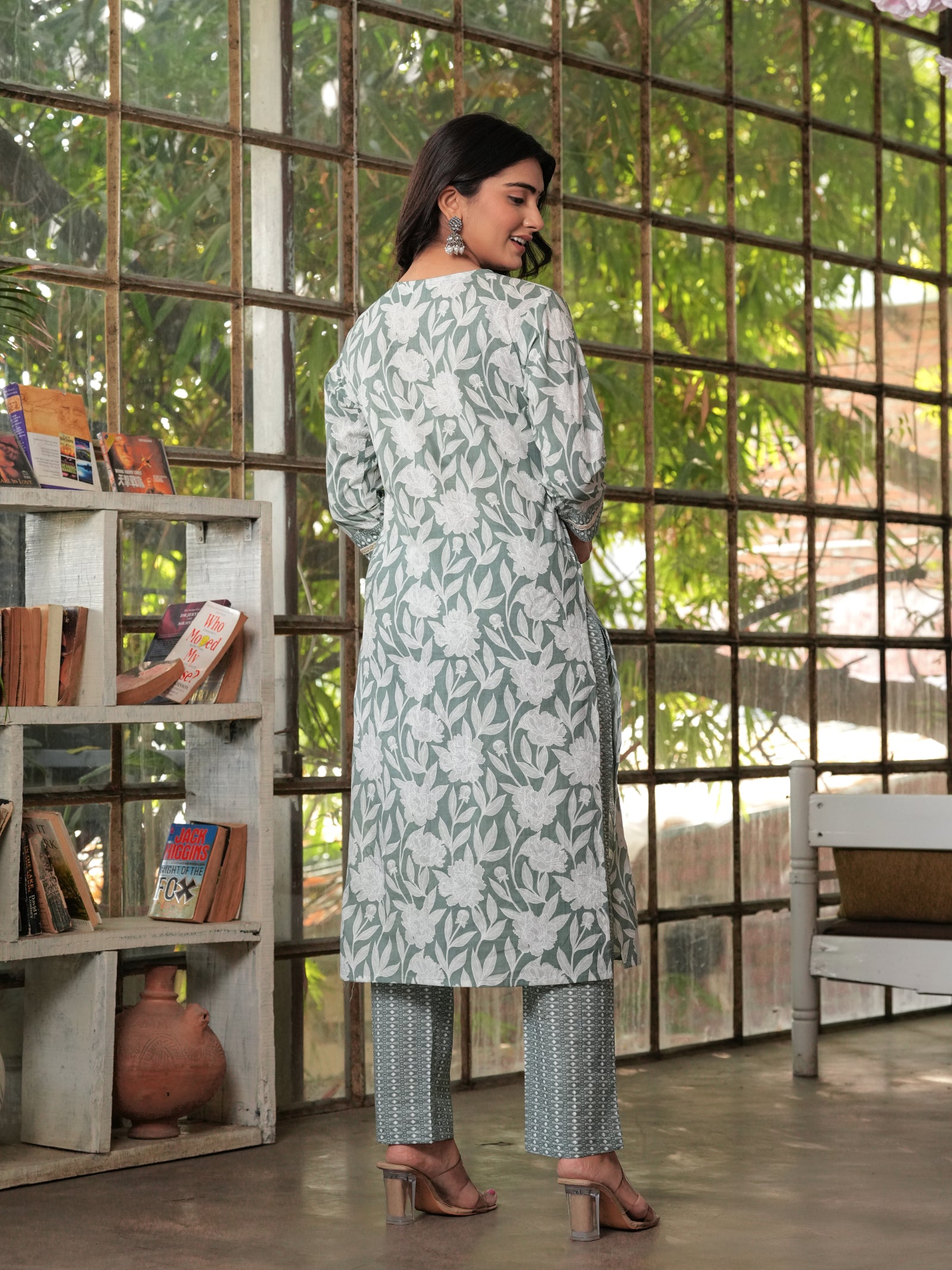 Maluka Women’s Purple, Yellow, Grey & Pink Straight Kurta Set with Dupatta