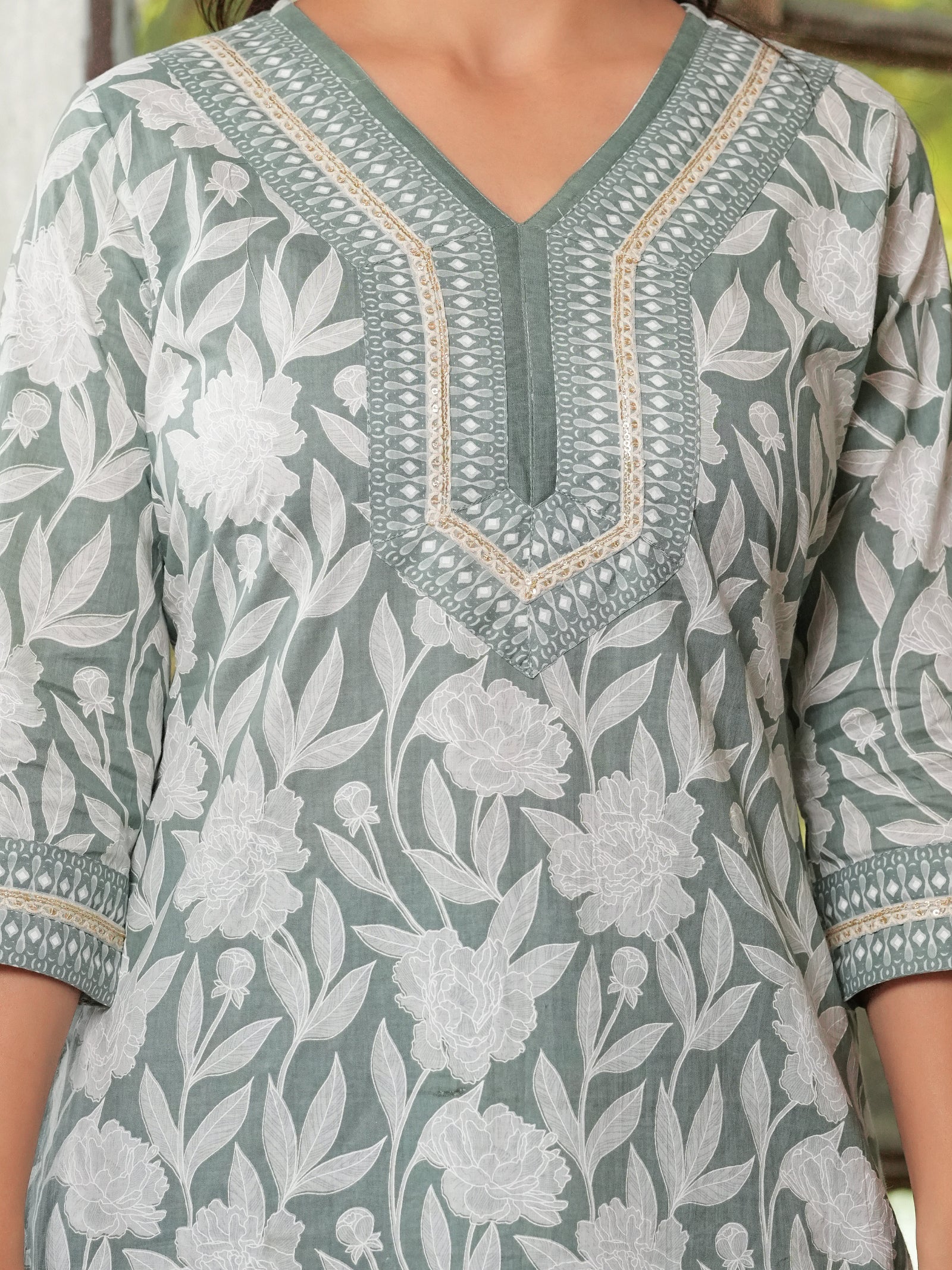 Maluka Women’s Purple, Yellow, Grey & Pink Straight Kurta Set with Dupatta