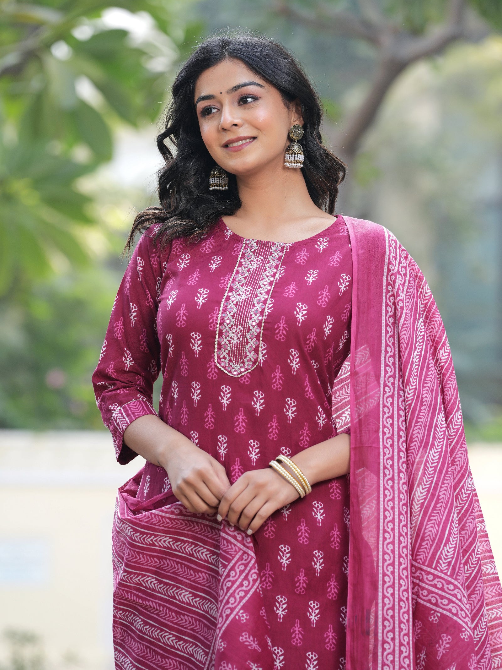 Maluka Women Dark Pink Cotton Printed Kurta Pant Dupatta Set