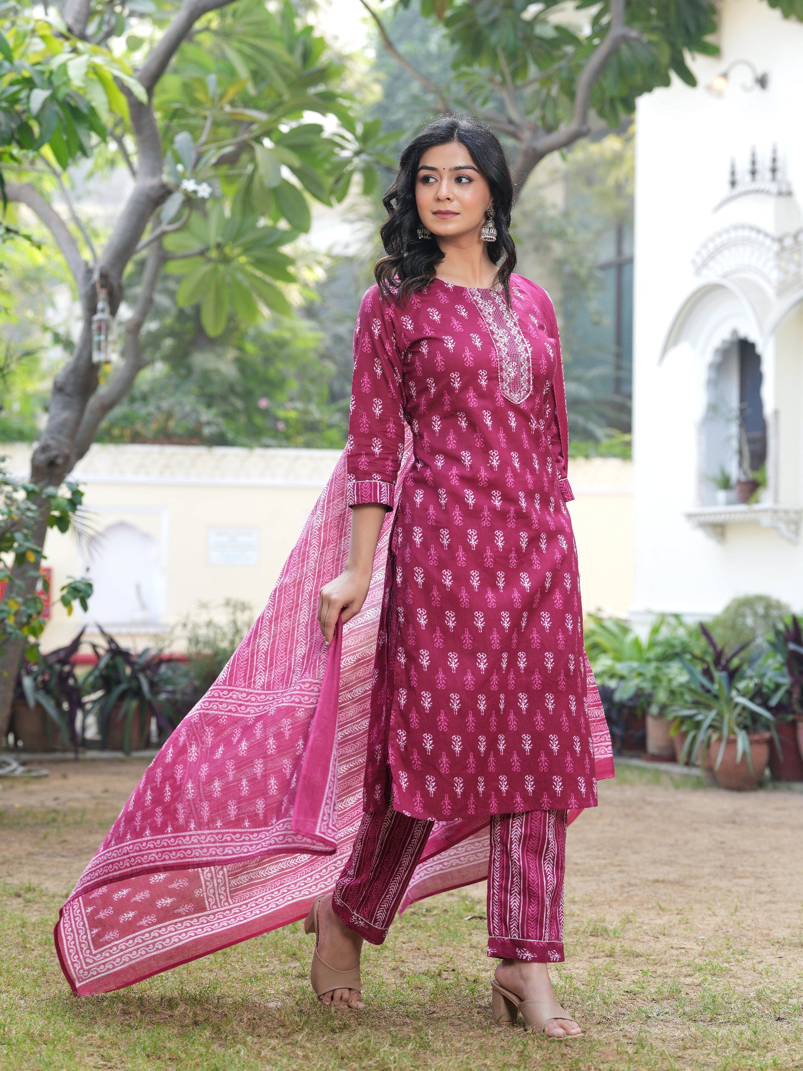 Maluka Women Dark Pink Cotton Printed Kurta Pant Dupatta Set
