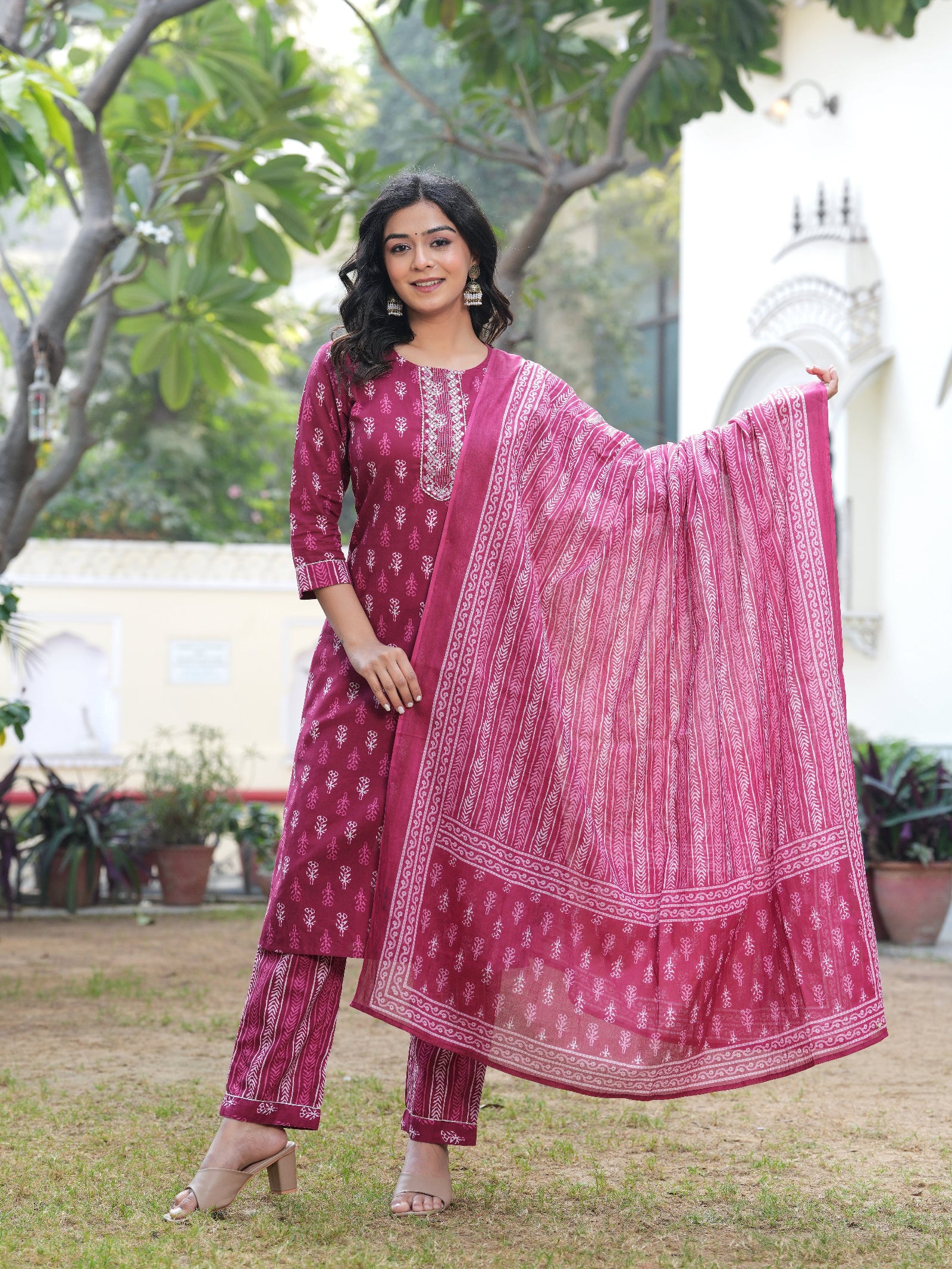 Maluka Women Dark Pink Cotton Printed Kurta Pant Dupatta Set