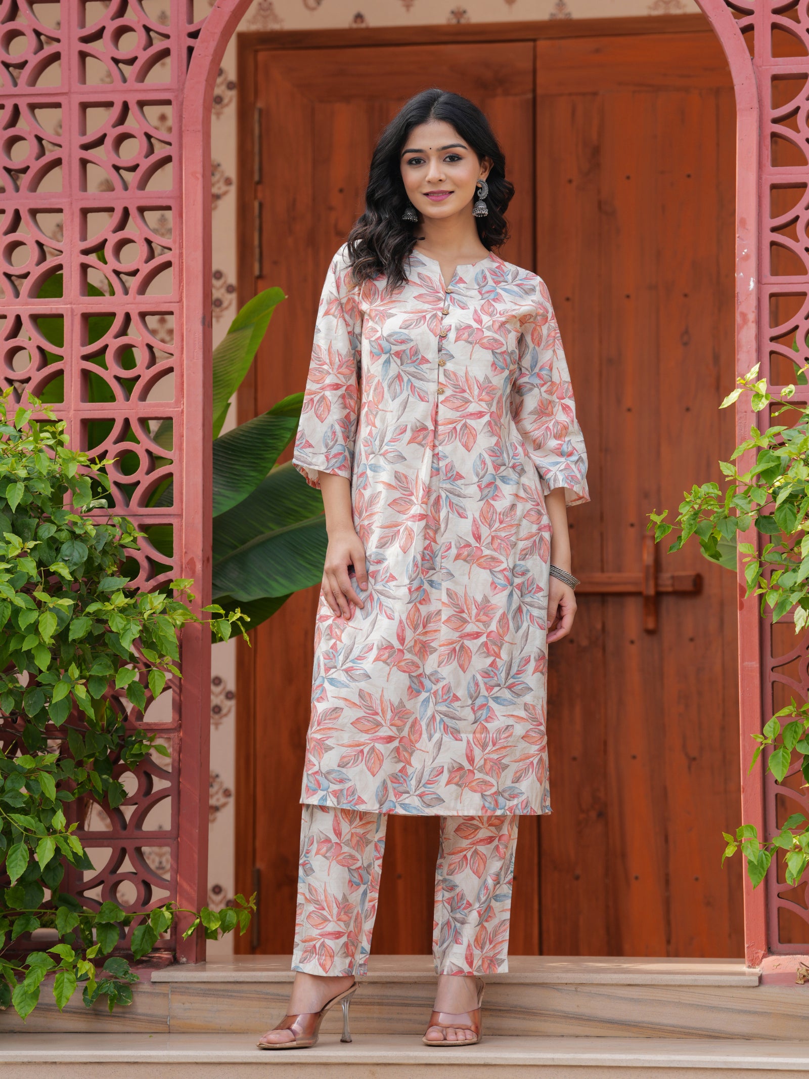 Maluka Women’s Green & Pink Floral Modal Chanderi Kurta Set