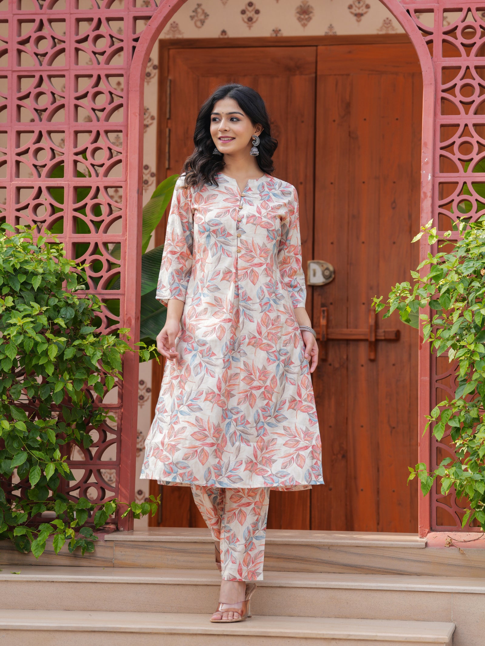Maluka Women’s Green & Pink Floral Modal Chanderi Kurta Set