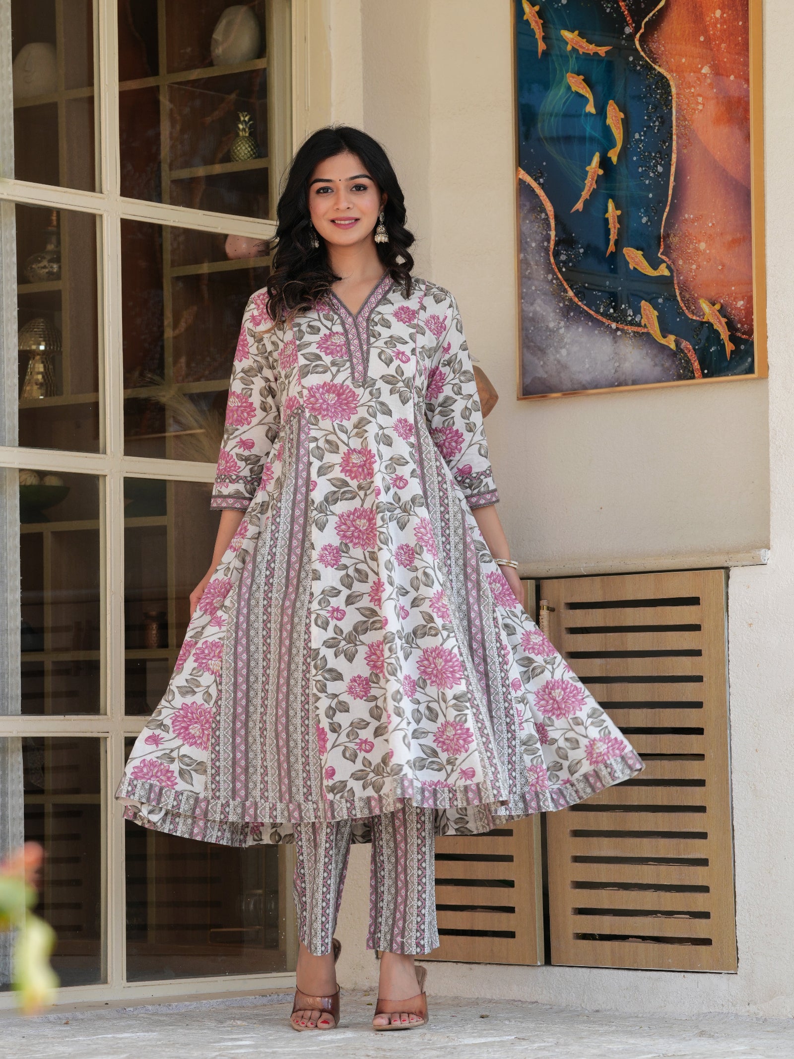 Maluka Women Grey Cotton Floral Printed Kurta Pant Dupatta Set