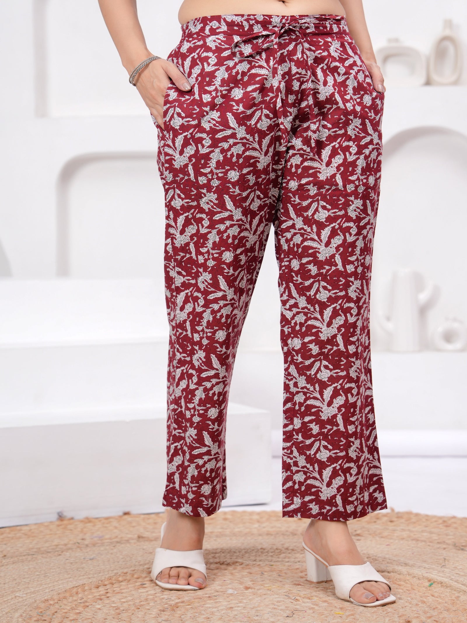 Maluka Women Maroon Cotton Floral Printed Kurta Pant Set